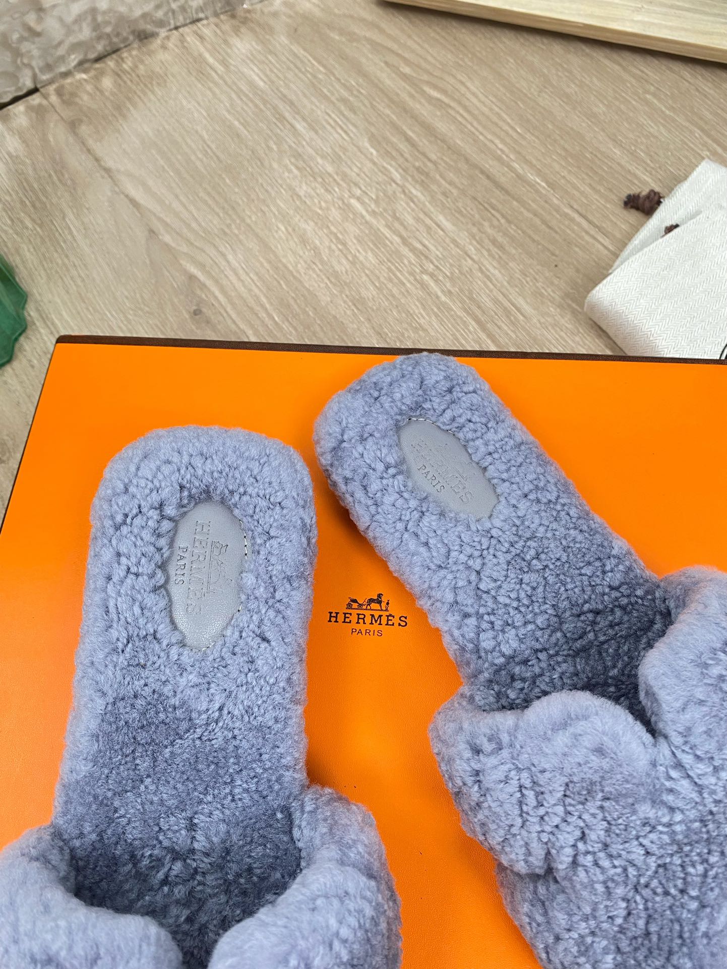 Hermes 23fw Women Winter Slippers Size 36-40
