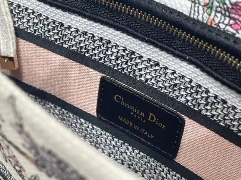 Dior Lady Women Shoulder Bags 24*20*11cm