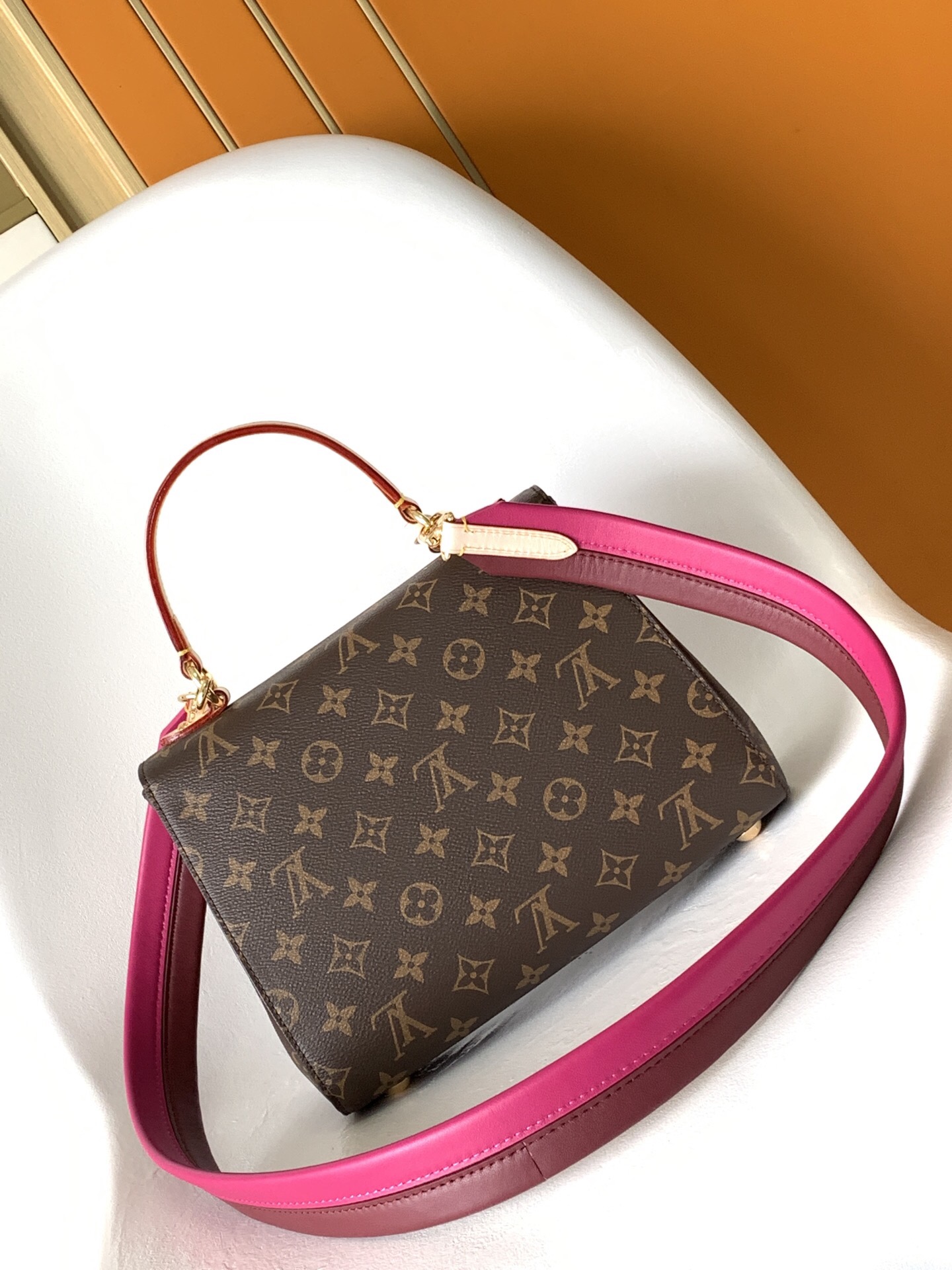 Louis Vuitton M42738 Cluny bb Women Bags Size 28*20*10cm