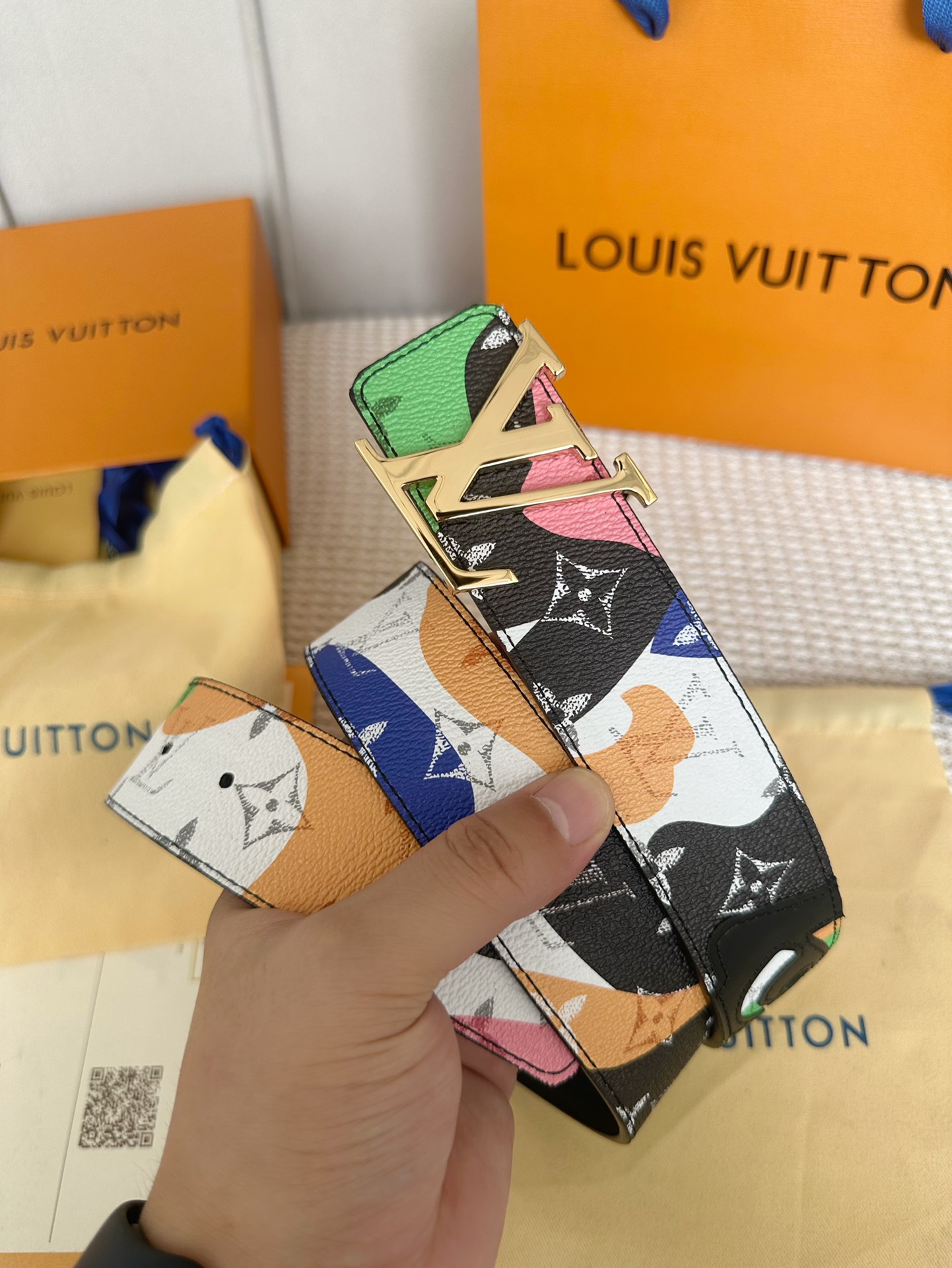 Louis Vuitton Men Belt Width 4cm