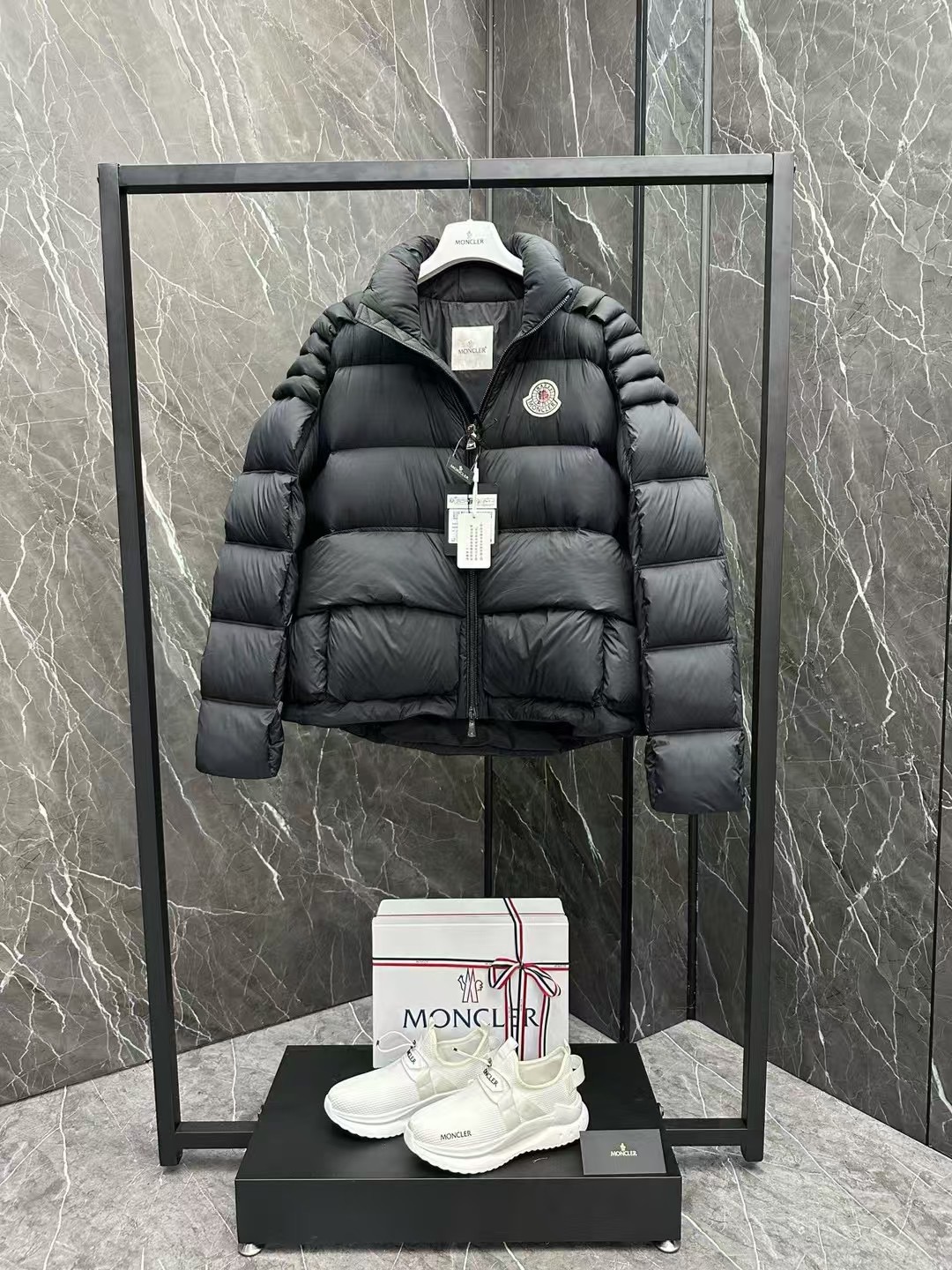 Moncler x Cistopher Raxxy New Winter Down Jacket Size S-2XL