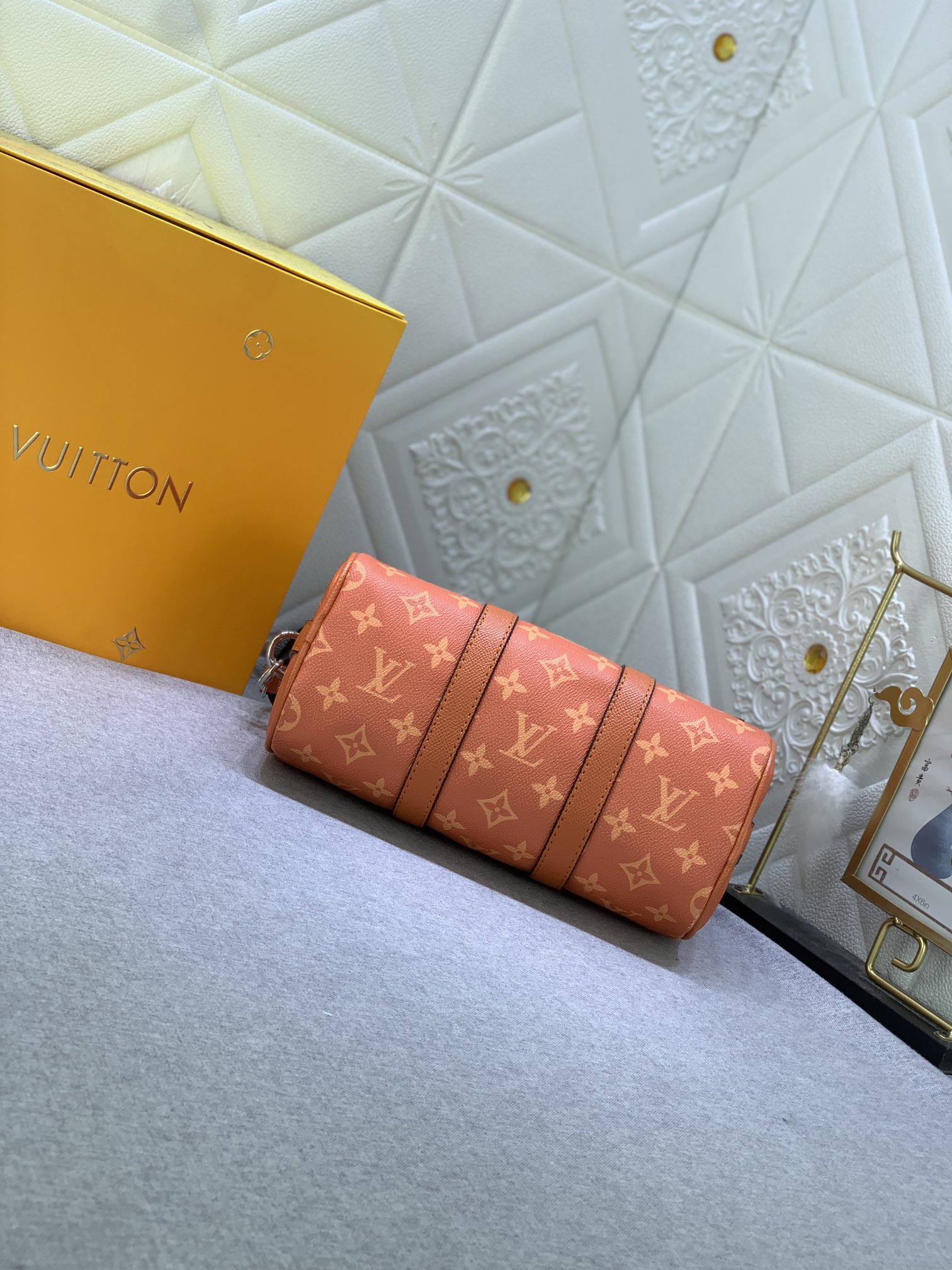 Louis Vuitton Monogram Eclipse Reverse Keepall 25 Travel Bags Size 25*15*11cm