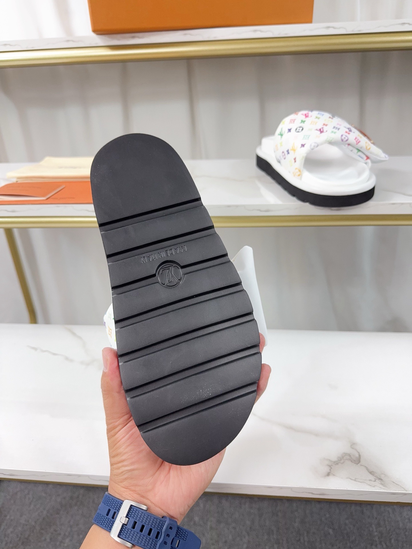 Louis Vuitton Pool Pillow Flat Comfort Slippers Size 36-46