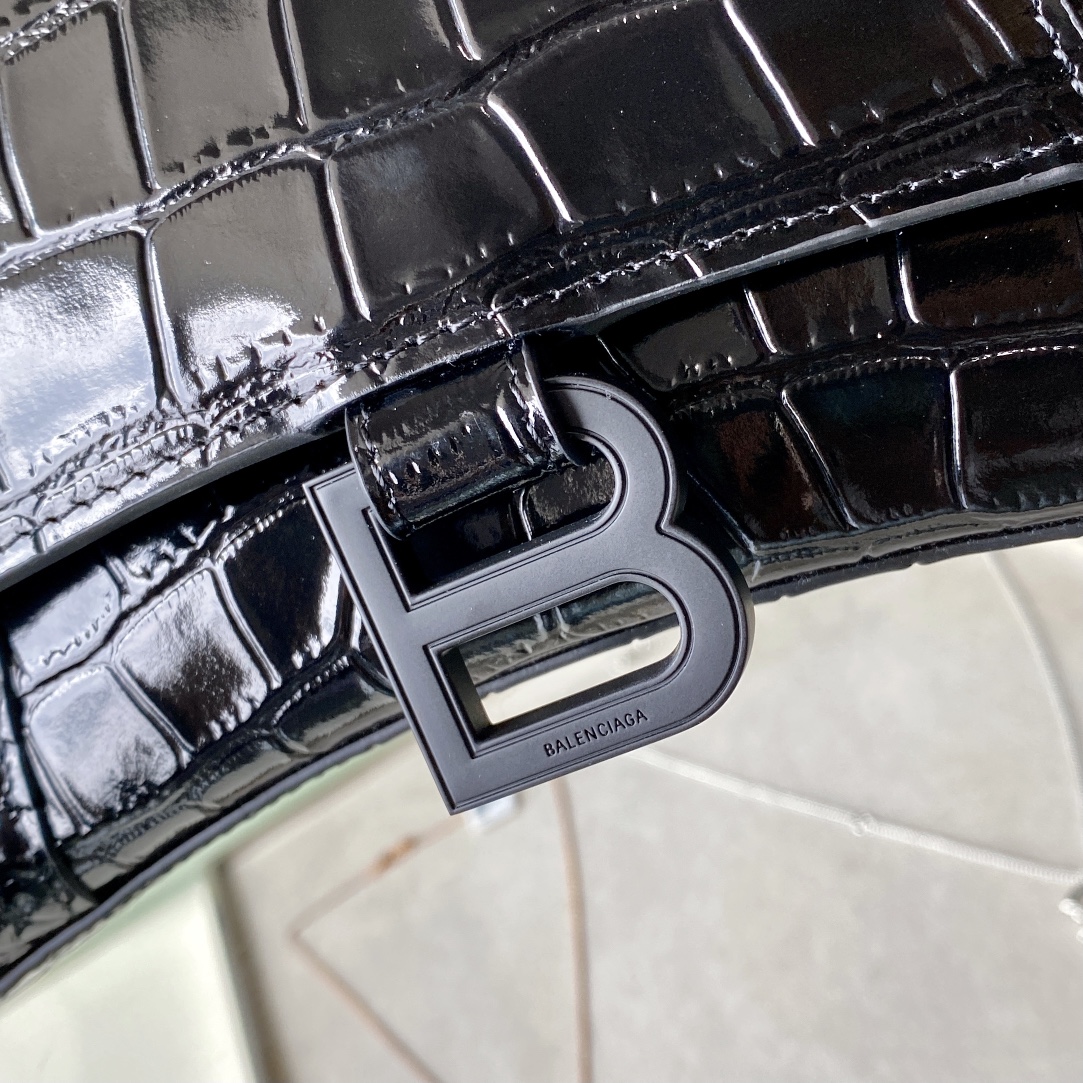 Balenciaga Women Shoulder Bags Handbags 2-Size