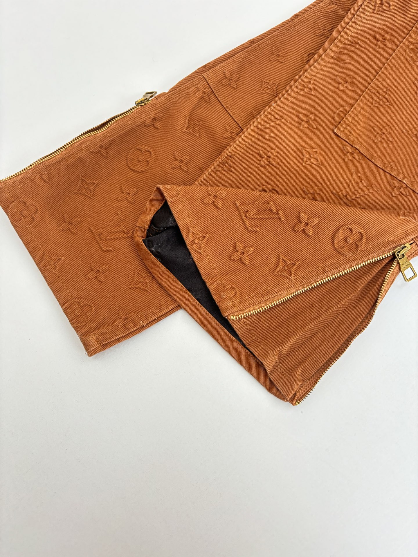 Louis Vuitton Unisex Jeans Size S-XL