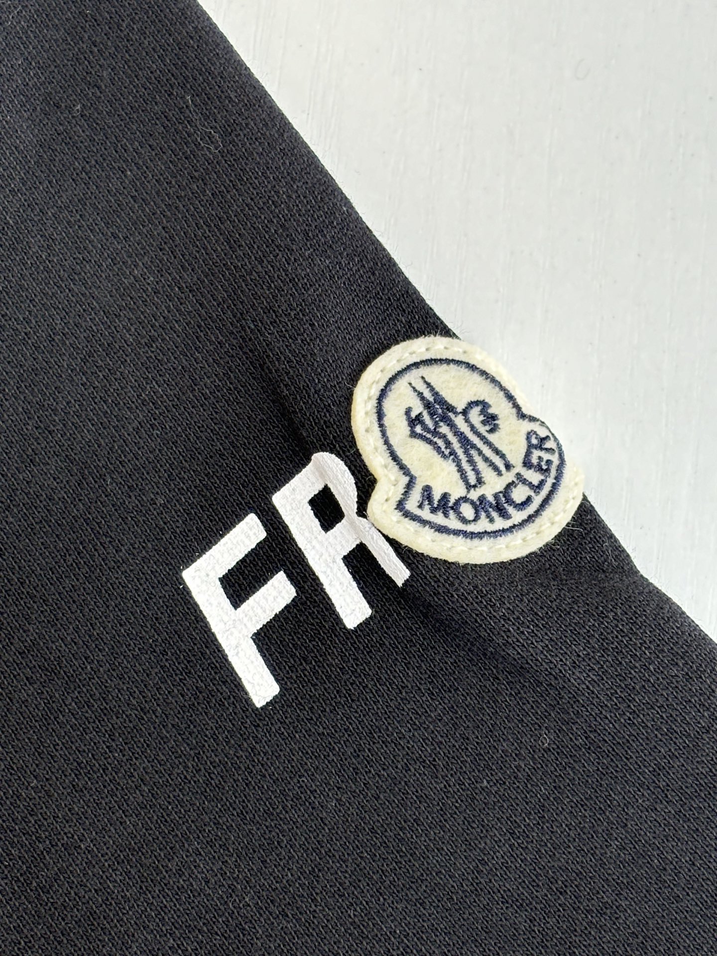 Moncler Unisex Sweatshirt Size S-XL