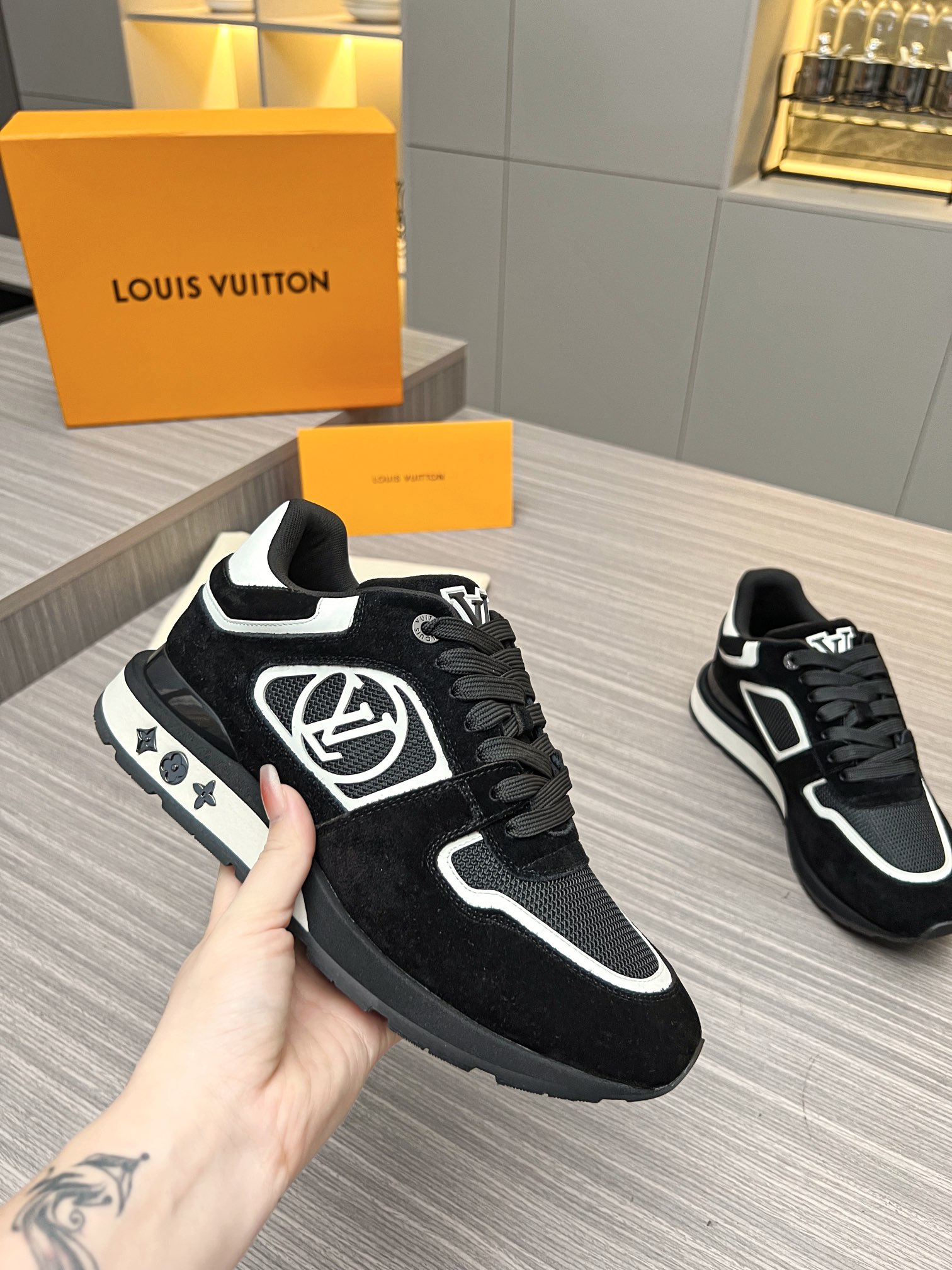 Louis Vuitton 2024ss Runaway Sneaker Size 40-46