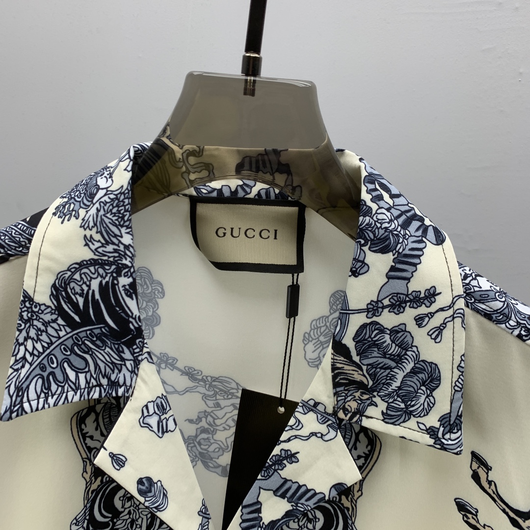 Gucci Sommeranzug Size M-XXXL