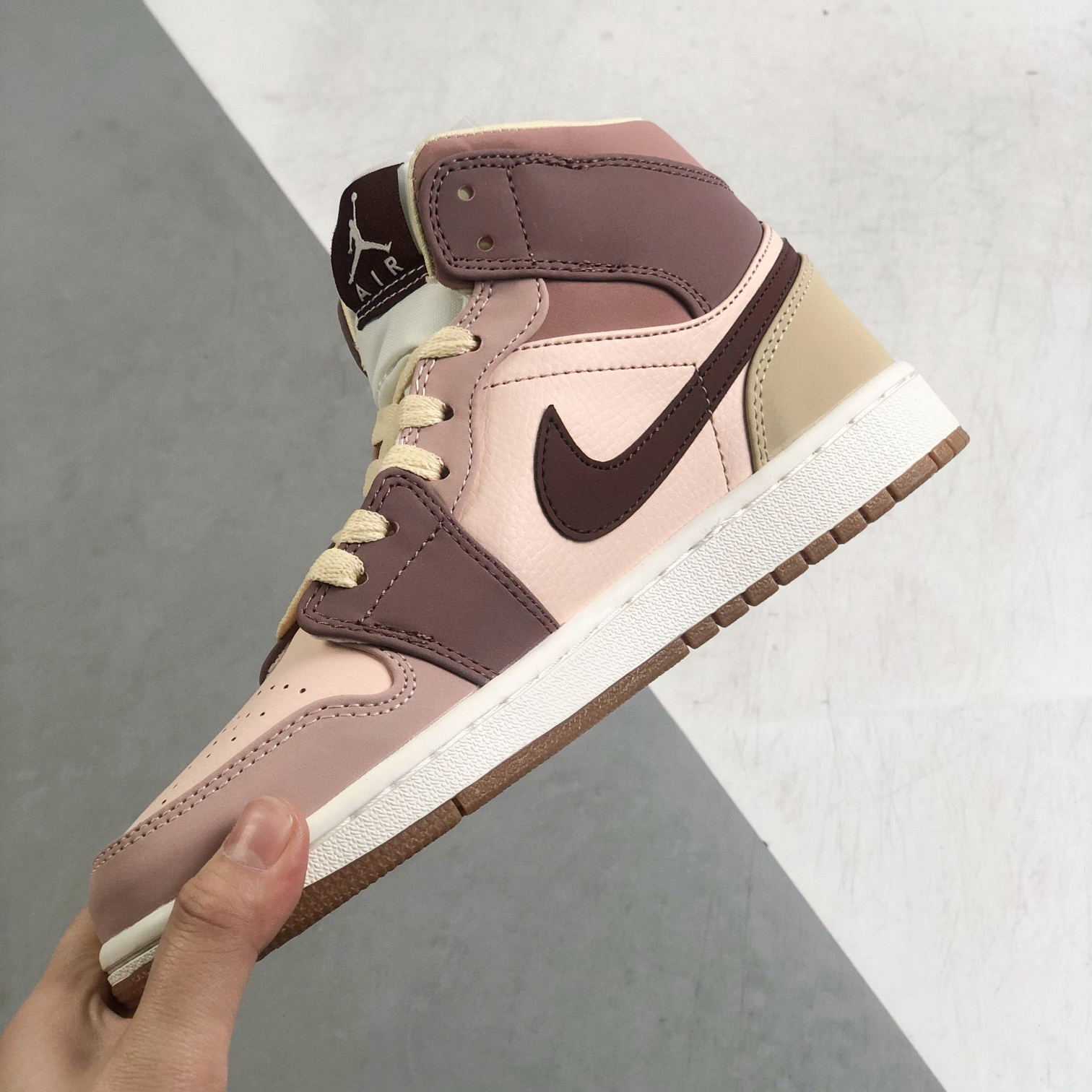 Nike Air Jordan 1 High Top Sneakers Shoes Gr. 36-46