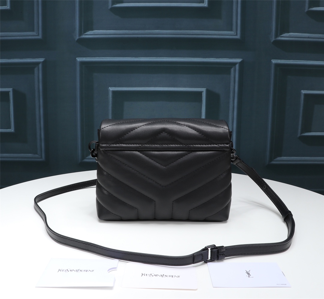 YSL Women Shoulder Bags Size 20cm