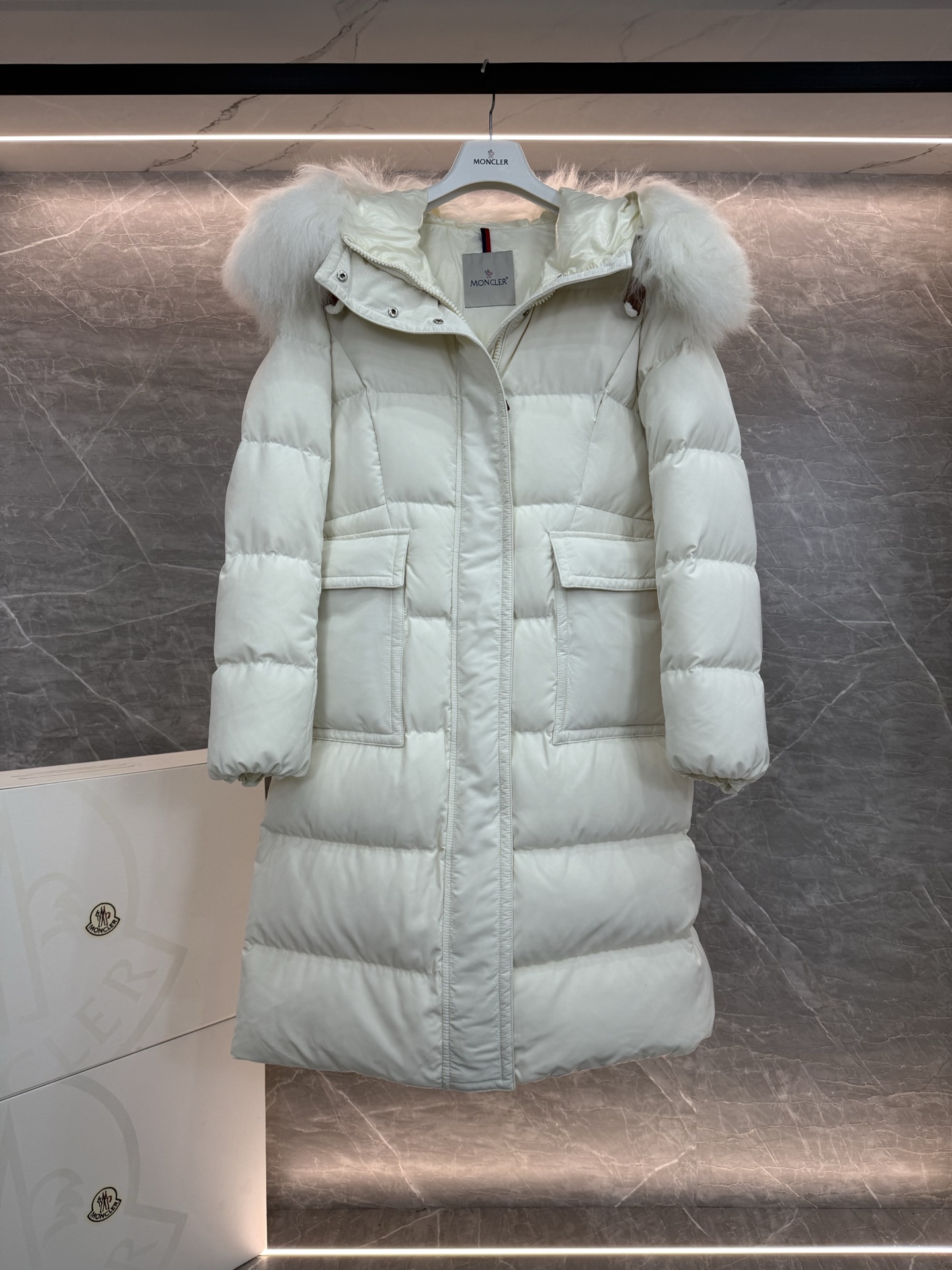 Moncler 25ss Bellevue Women Down Jacket Size 0-3