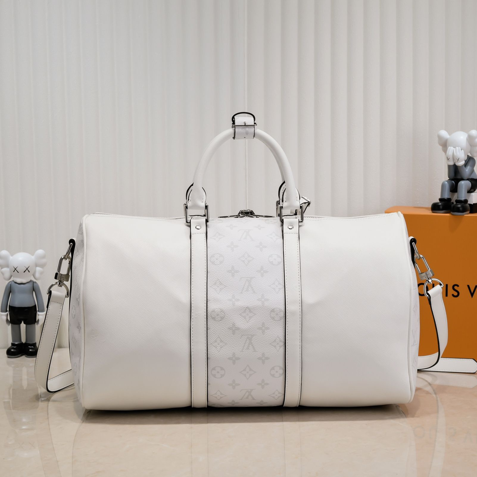 Louis Vuitton Keepall Travel Bags Size 45*27*20cm