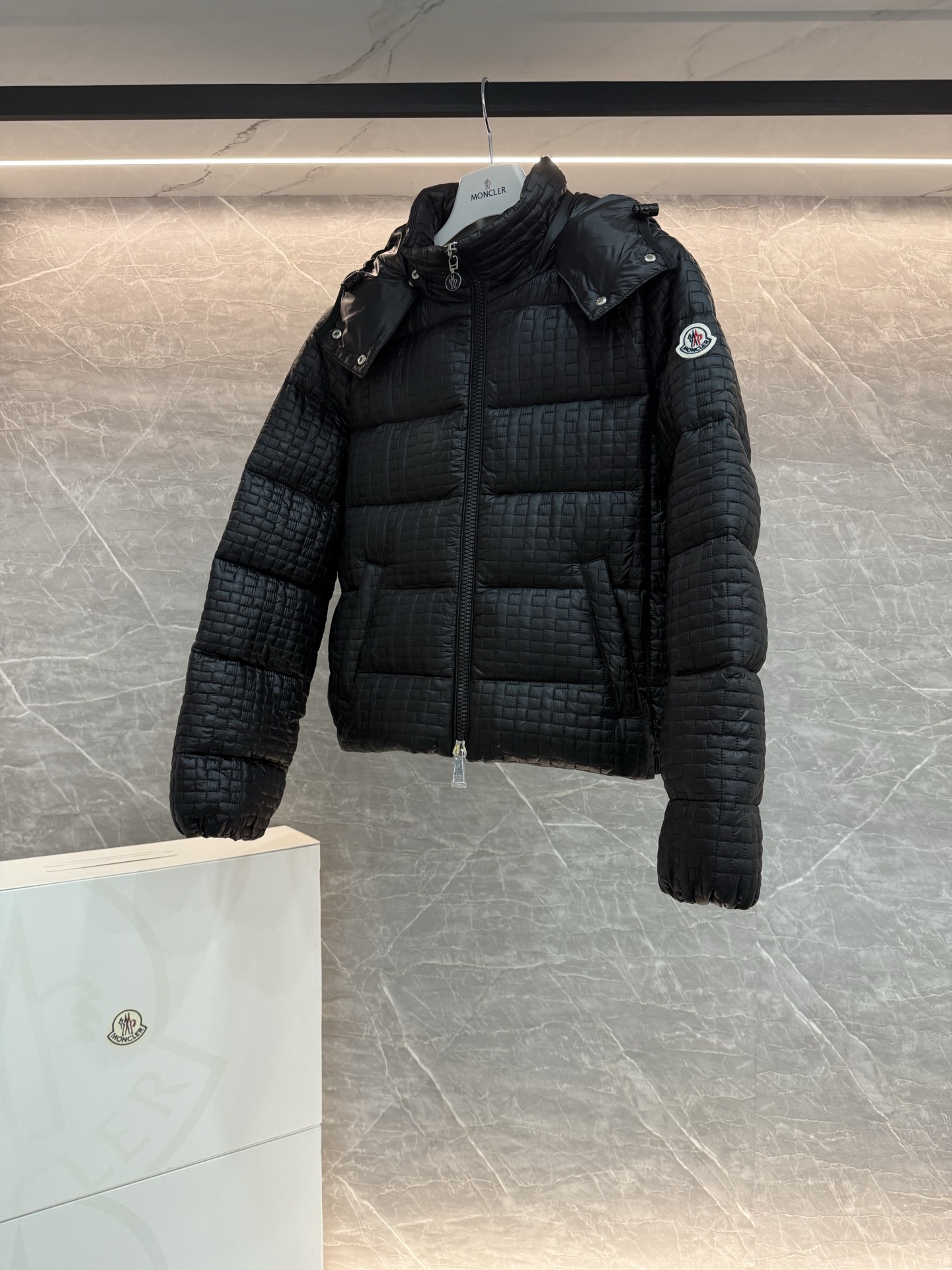Moncler 25ss Gisors Unisex Down Jacket Size 0-3