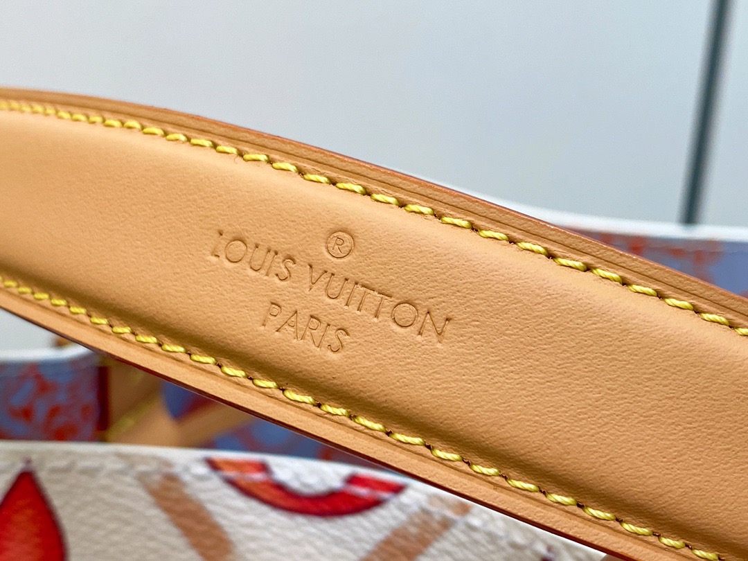 Louis Vuitton M25315 Néonoé BB Shoulder Bag Size 20*20*13cm