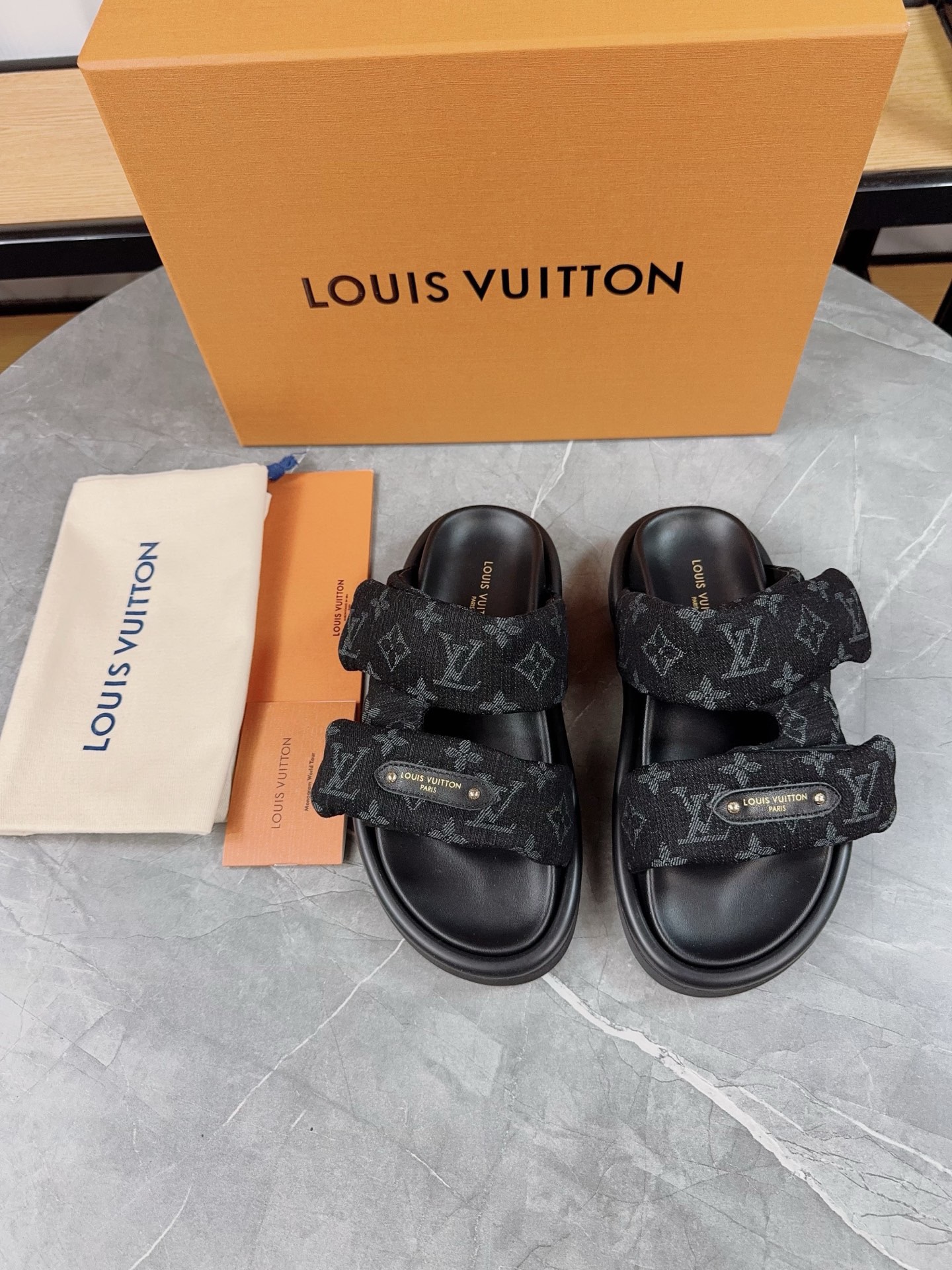 Louis Vuitton Pool Pillow Flat Comfort Slippers Size 36-46