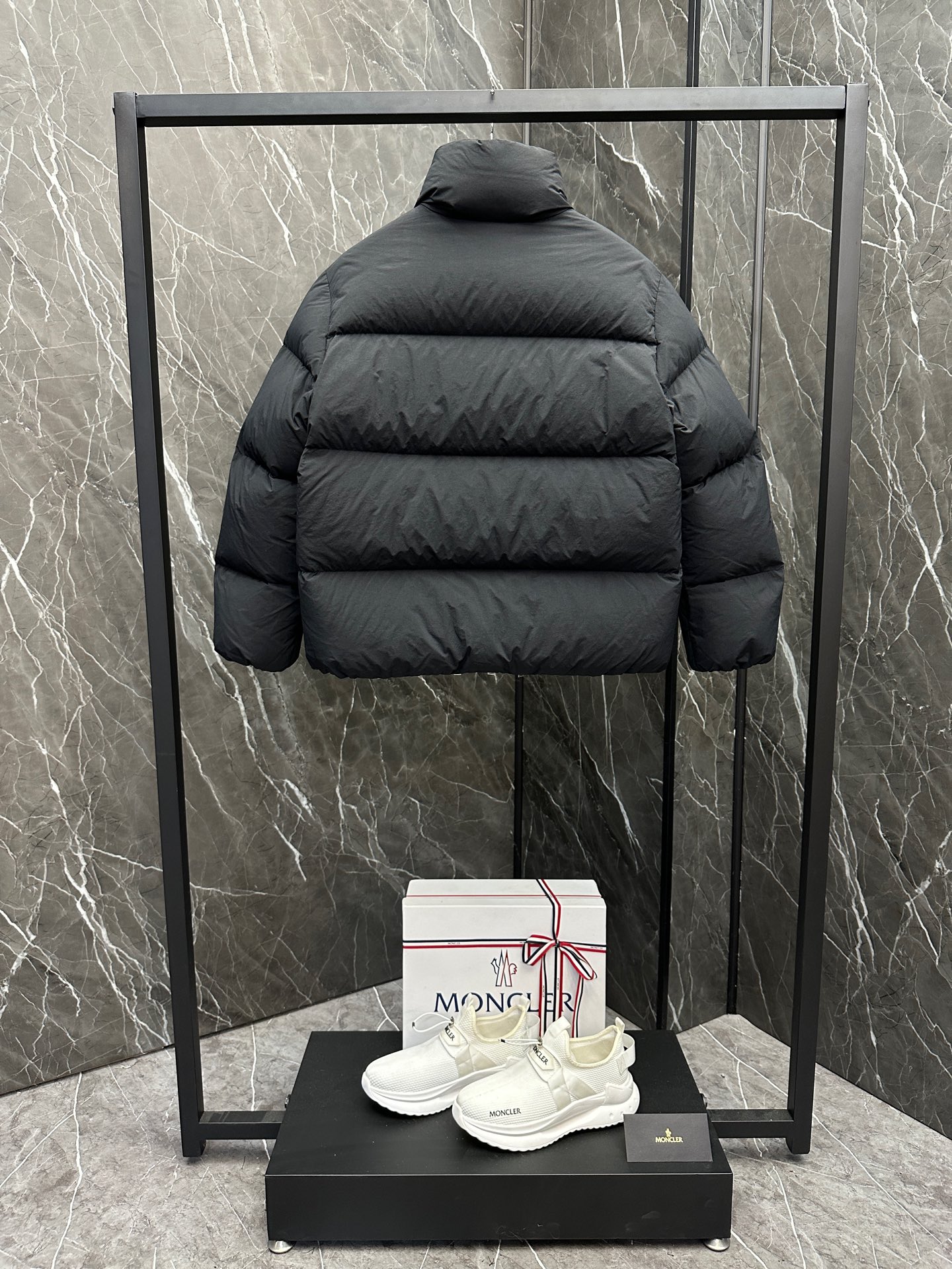 Moncler x Willow Smith YAEL Women Down Jacket Size S-L