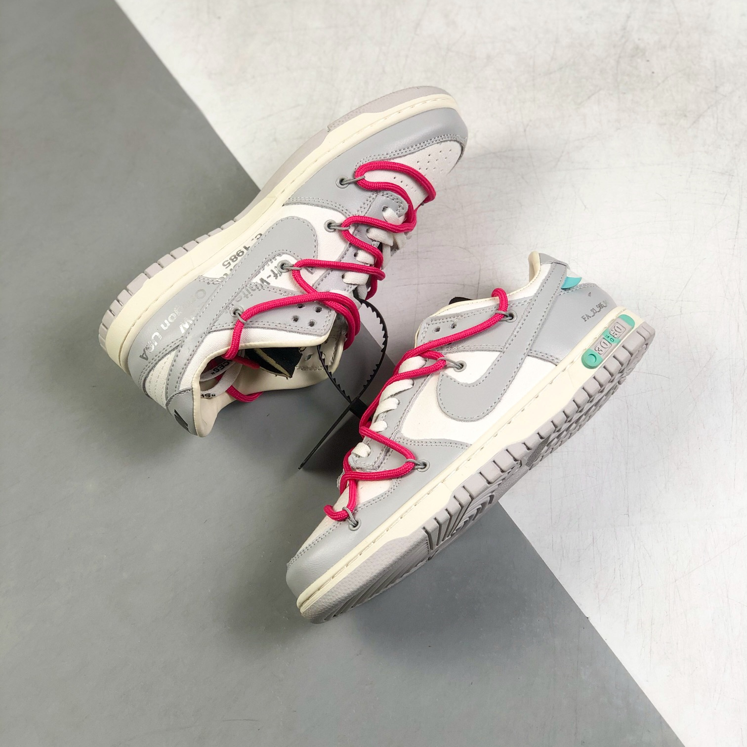 Nike Dunk Low x OFF White Top Sneakers  Gr. 36-45