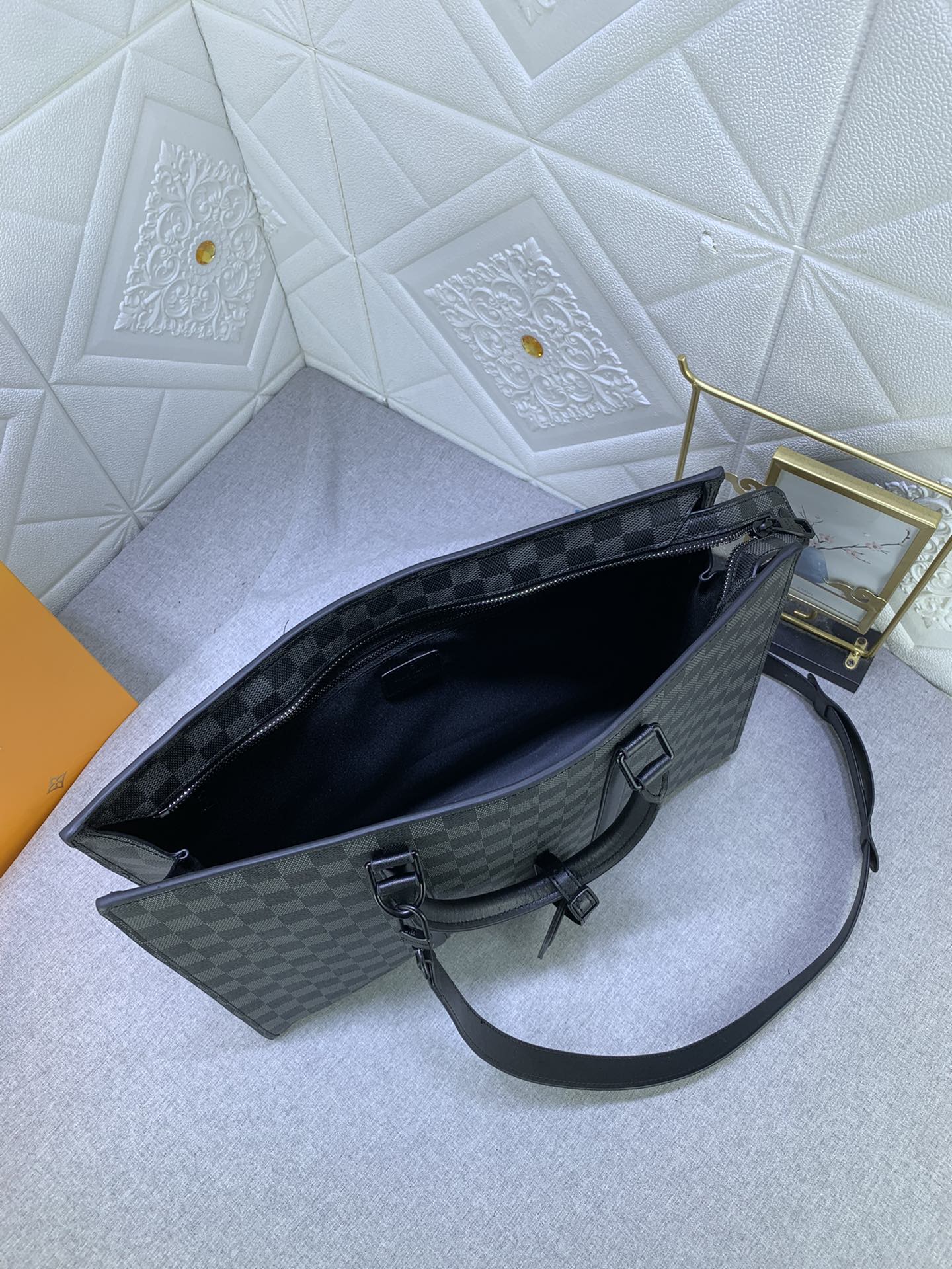 Louis Vuitton M45265 Sac Plat Horizontal Zippé Handbag Size 31*39*8cm