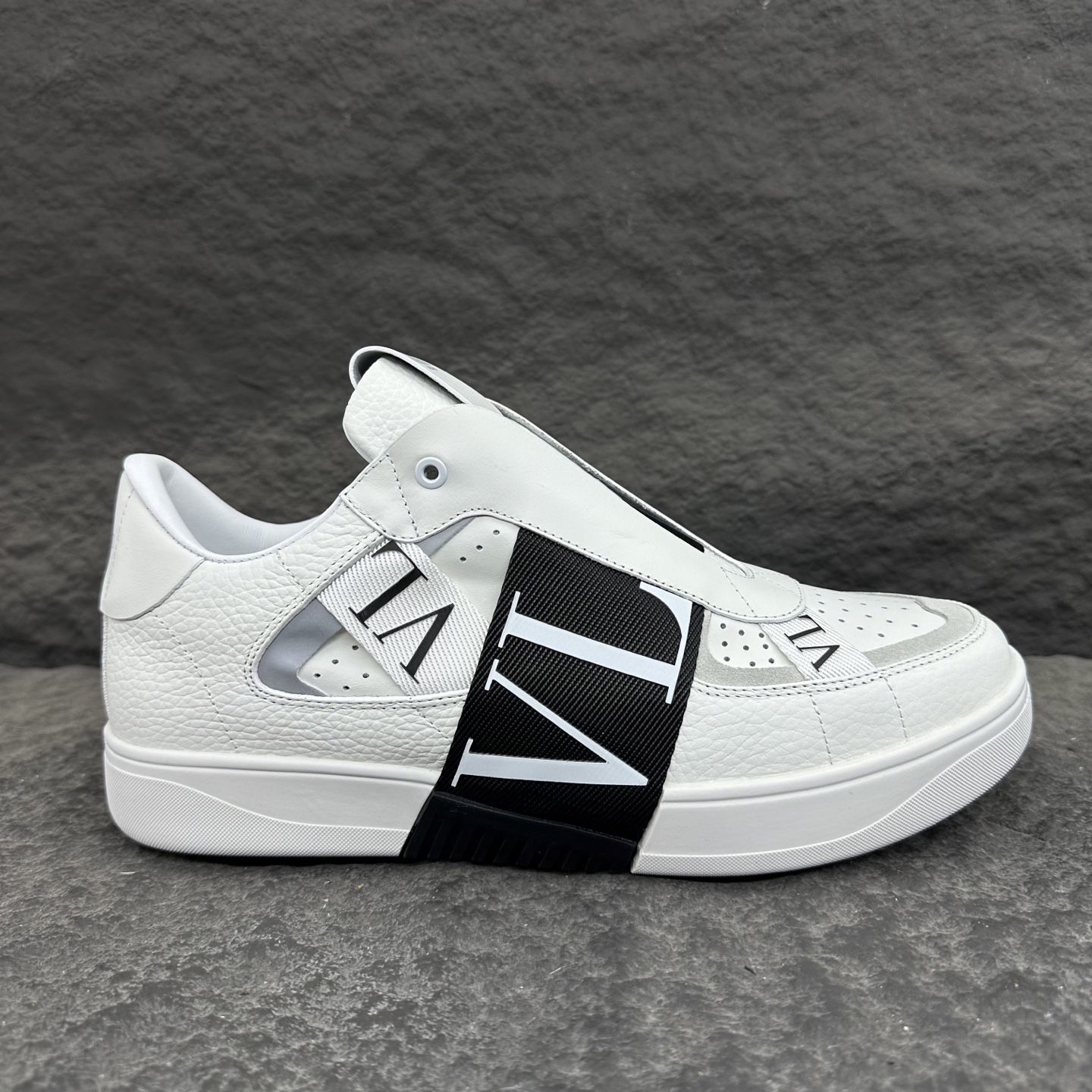 Valentino VL7N Low-Top Sneaker Size 36-45