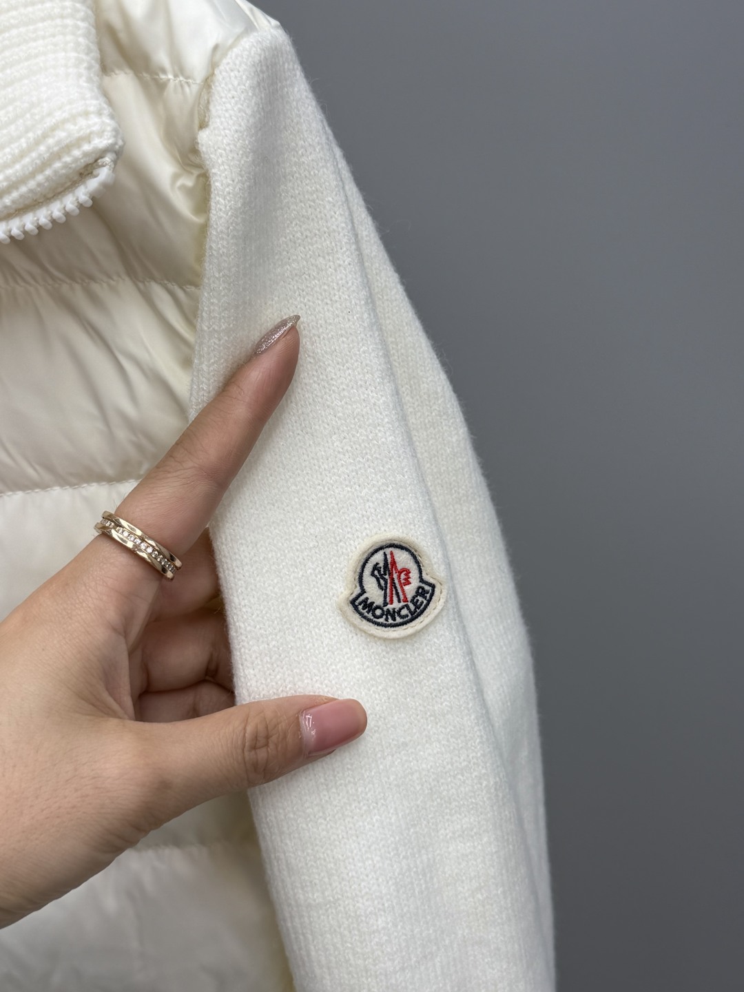 Moncler 25ss Women Gisors Down Jacket Size S-XL