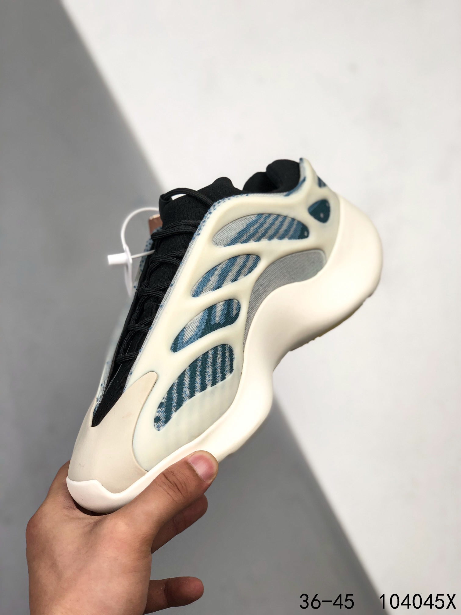Yeezy 700 V3 Mens/Women's Sneakers Shoes 36 - 45
