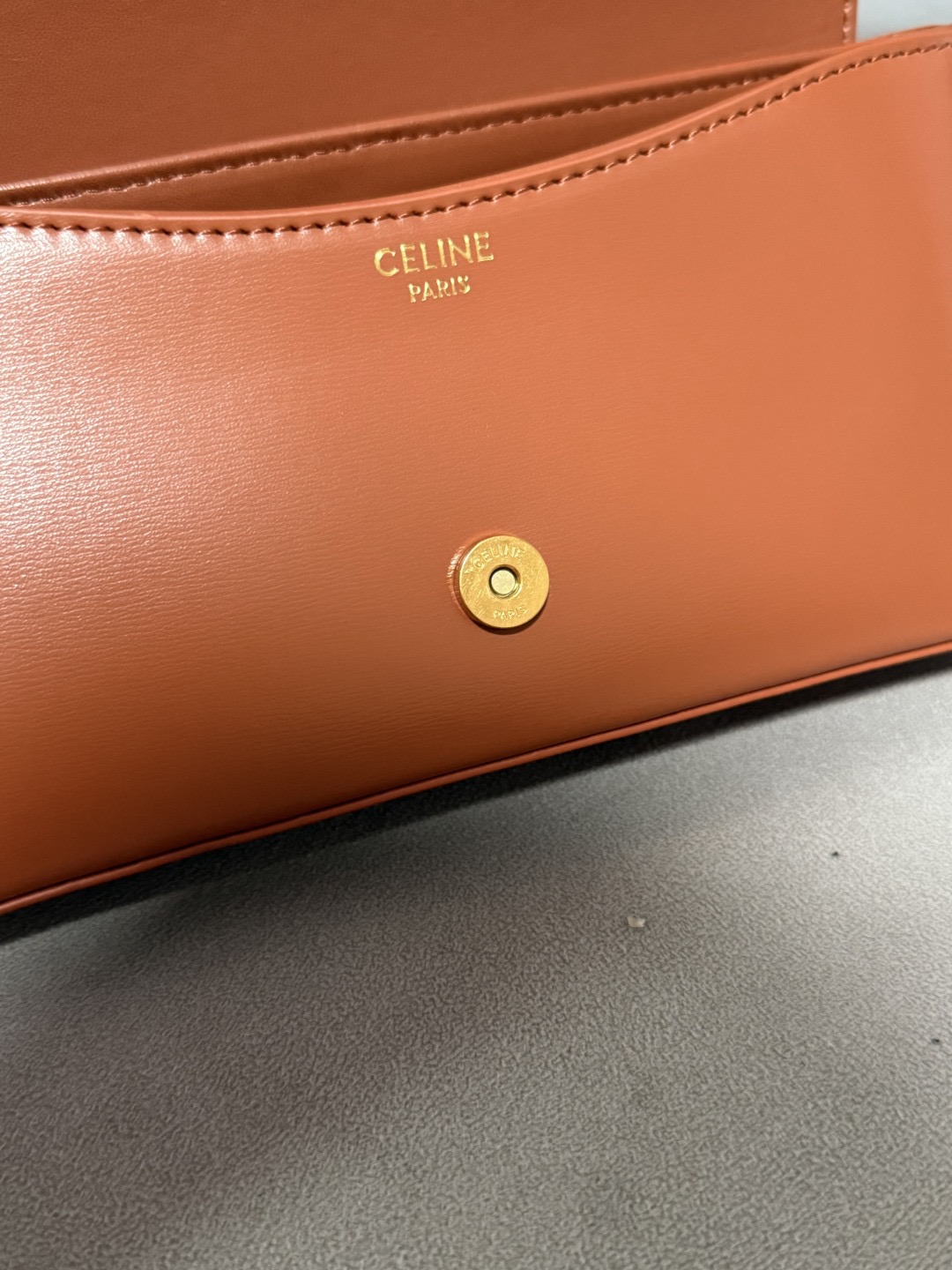 Celine 25ss Lulu Shoulder Bags Size 24*11.5*8cm