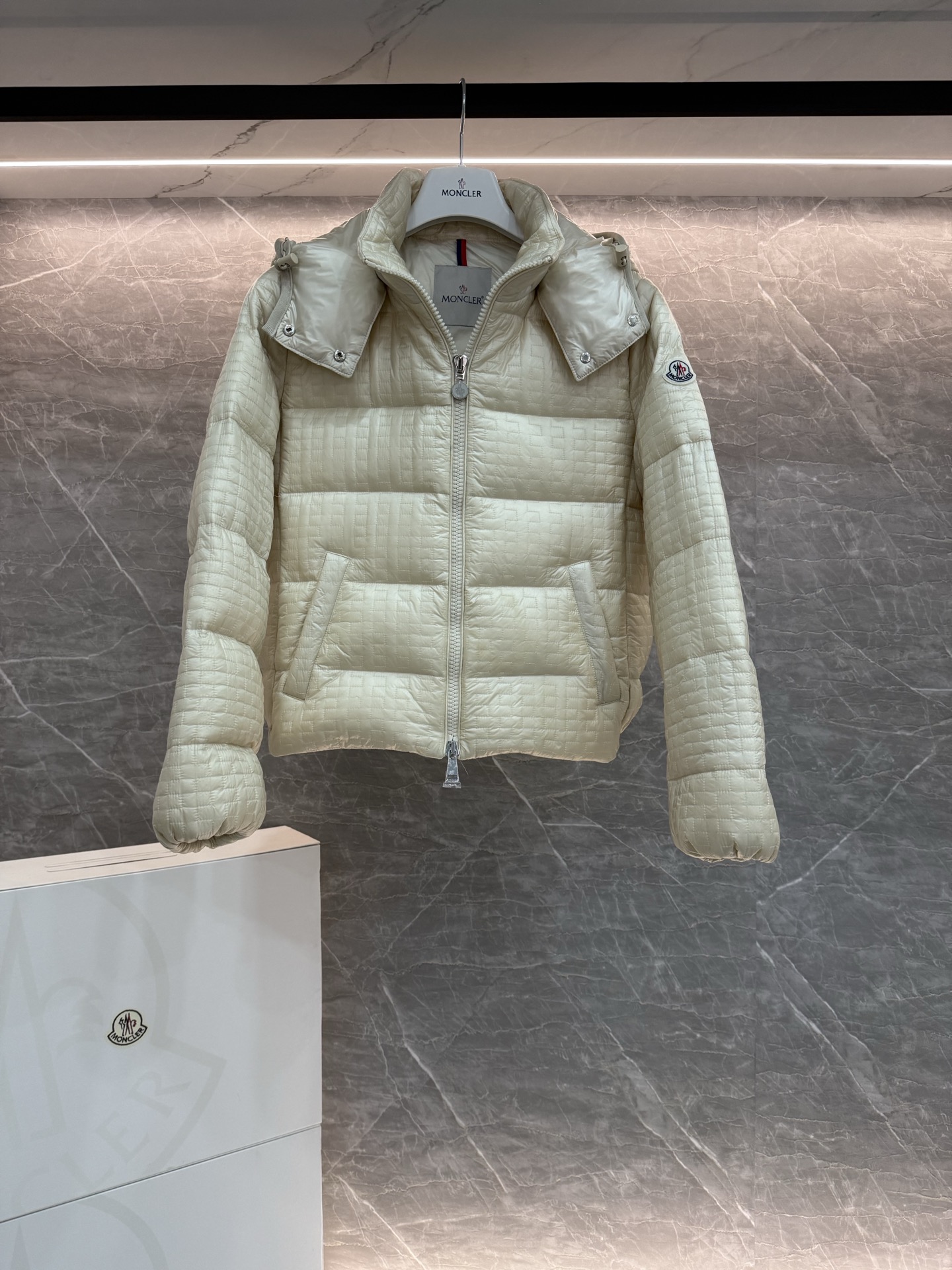 Moncler 25ss Gisors Unisex Down Jacket Size 0-3