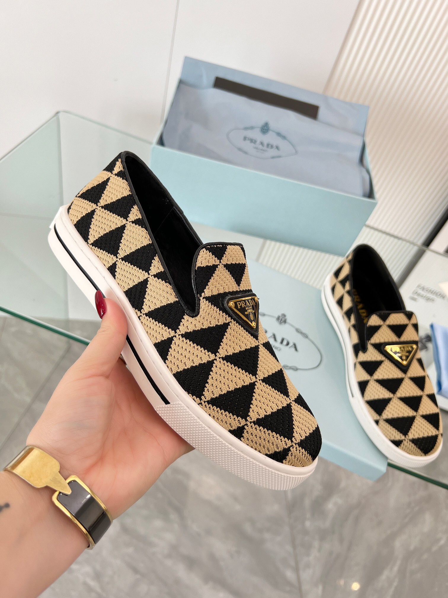 Prada 2024 Women Embroidered fabric slip-on Shoes Loafers Size 36-41