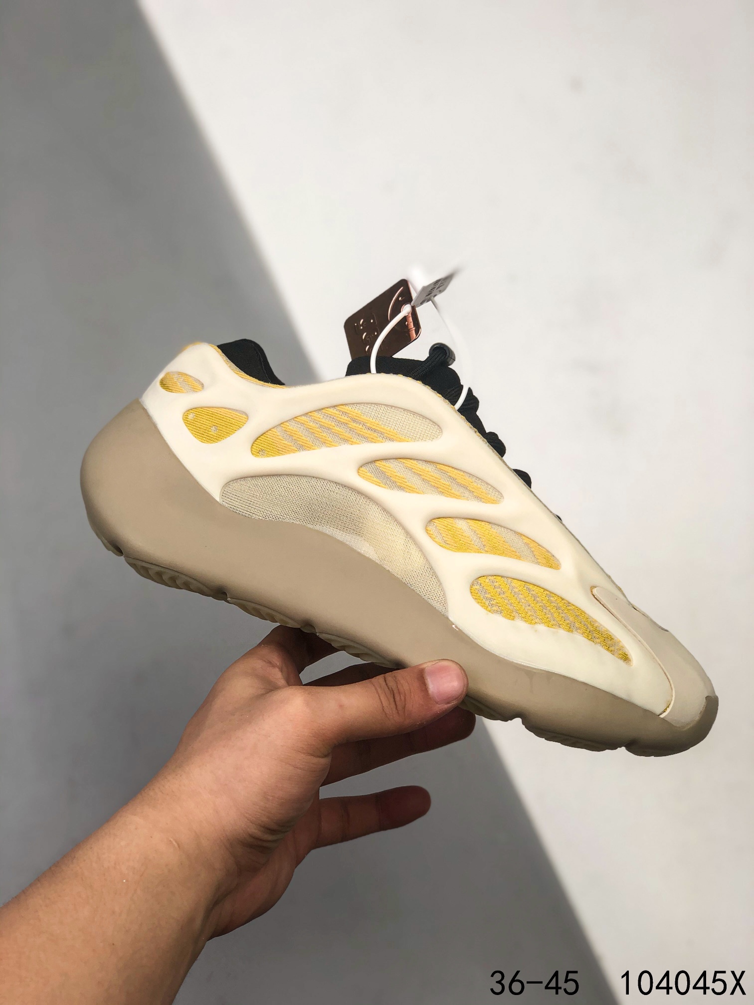 Yeezy 700 V3 Mens/Women's Sneakers Shoes 36 - 45