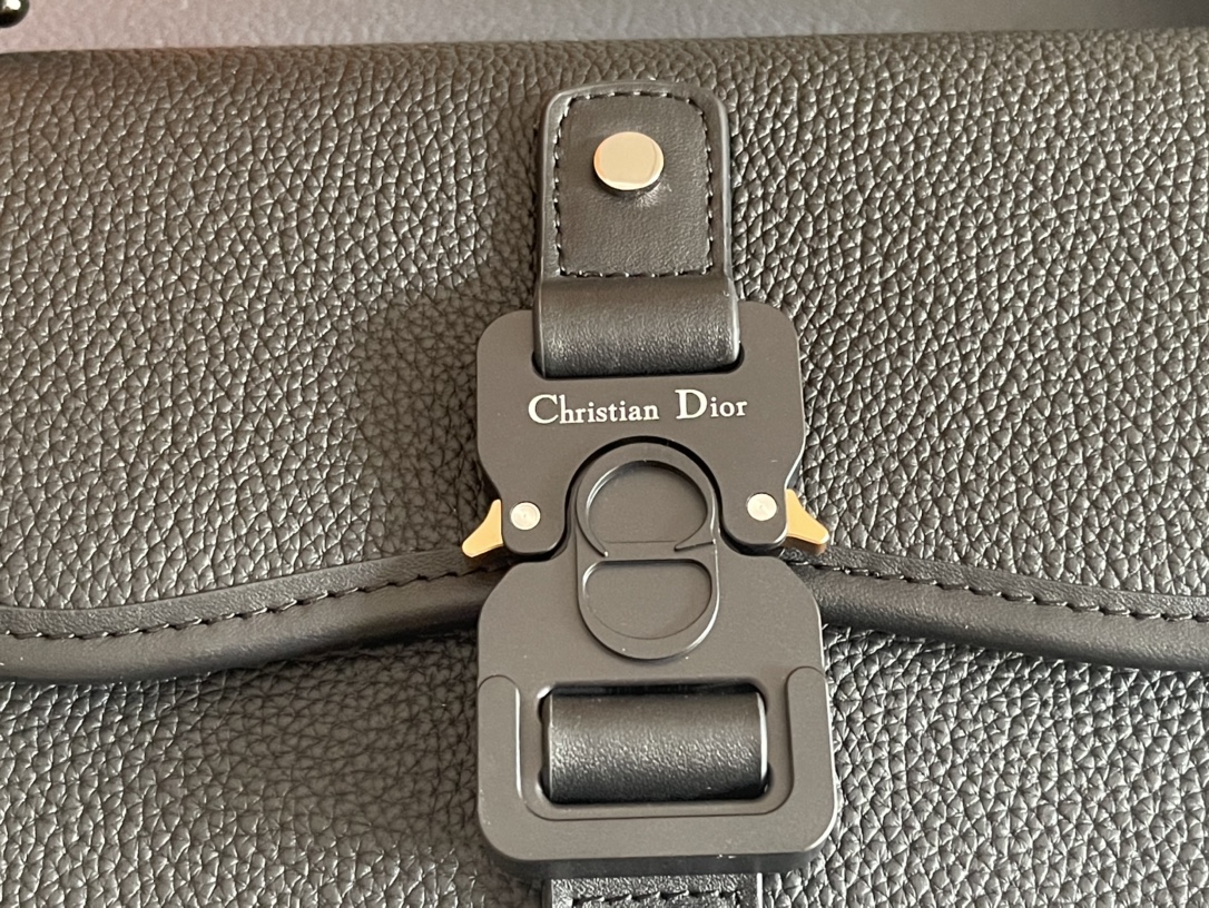 Dior 2022SS Gallop Men Shoulder Bags 20.5*16*5cm