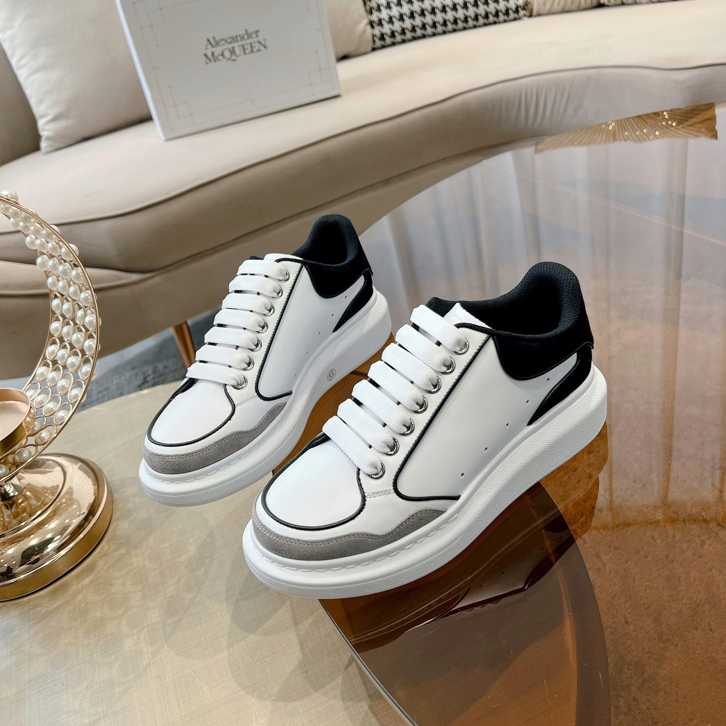 Alexander McQueen Oversized Sneaker size 36-46
