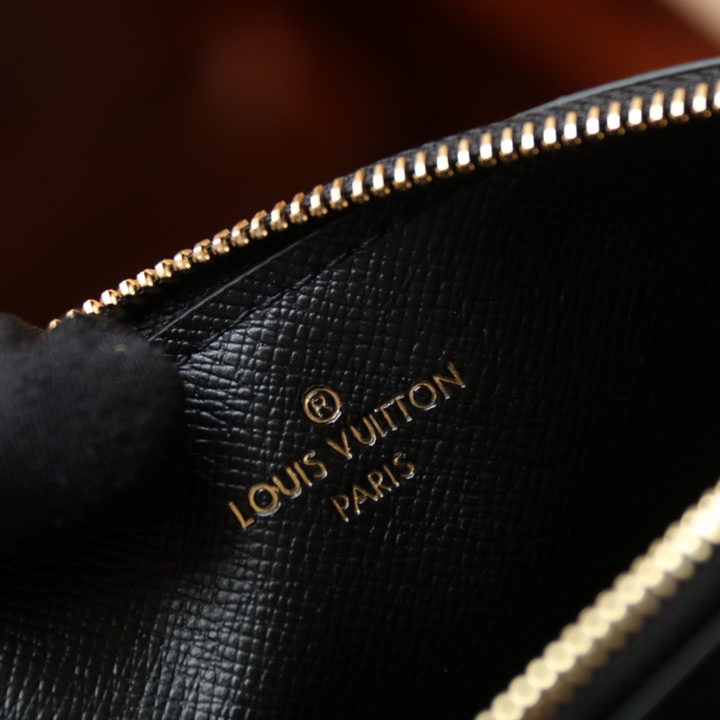 Louis Vuitton Slim Purse Size 20*11*0.5cm M80348 M80390 N60536