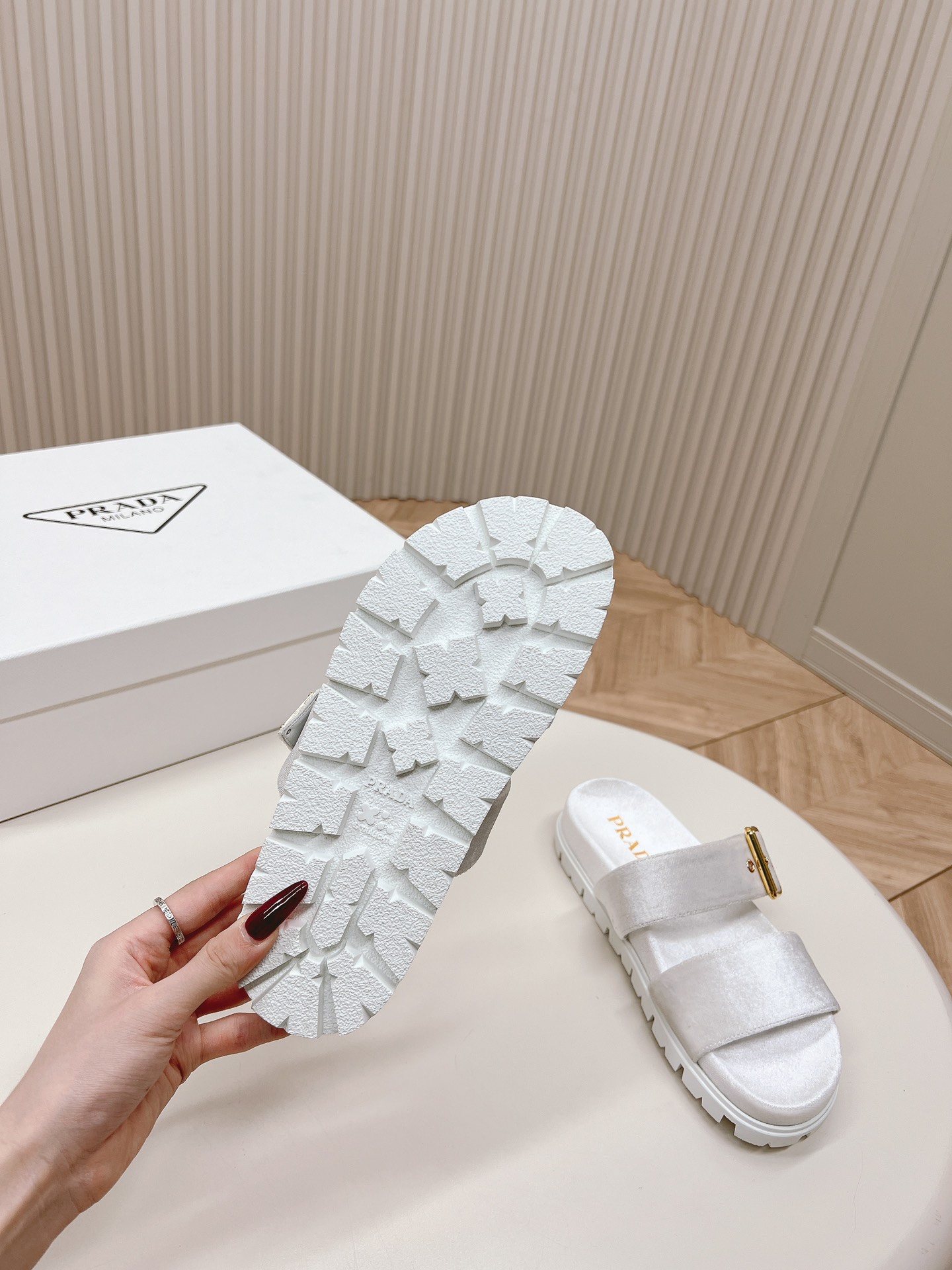 Prada 2024ss Slippers Size 36-40