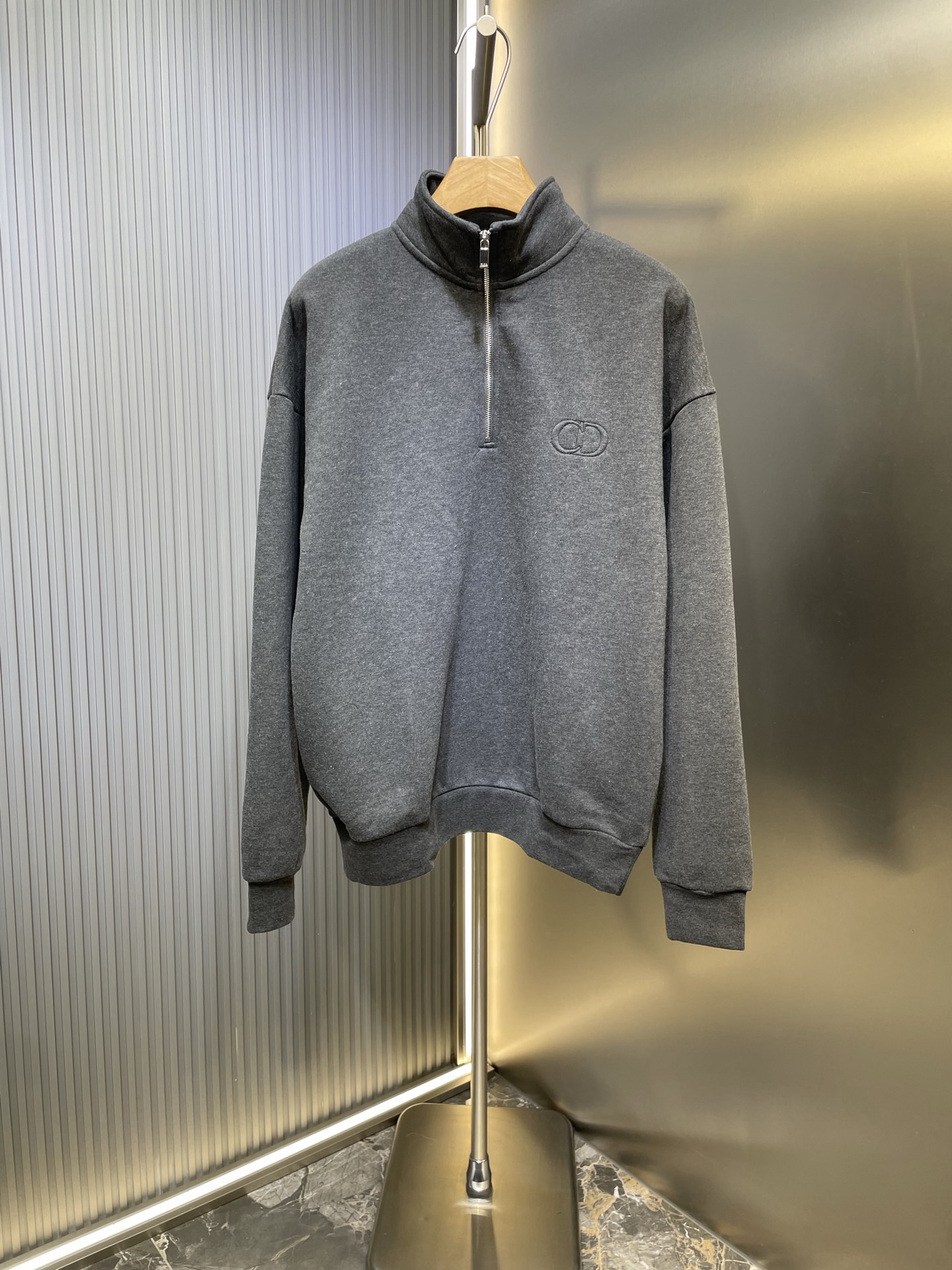 Dior Unisex Sweatshirt Size S-XL