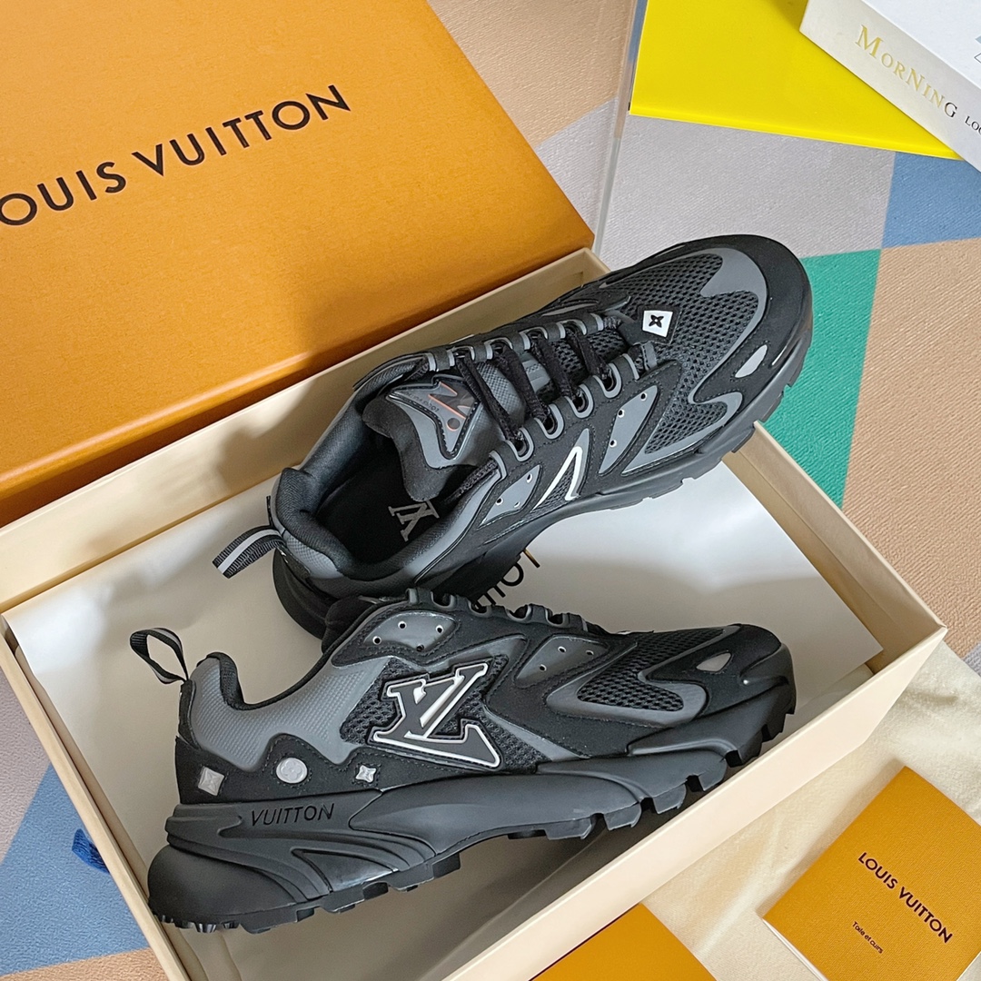 Louis Vuitton LV Runner Tatic Sneaker Size 40-46
