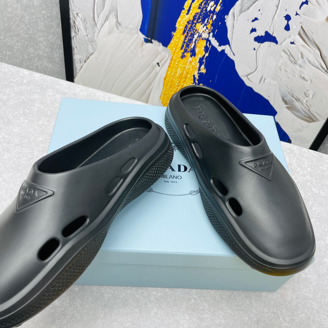 Prada Foam Rubber Slippers Size 35-45 Black/White