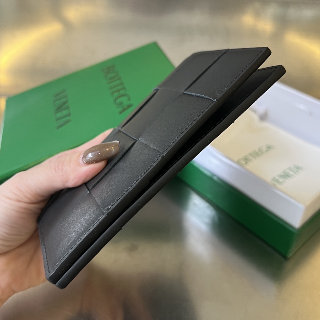 Bottega Veneta Card Holder Size 13*10cm