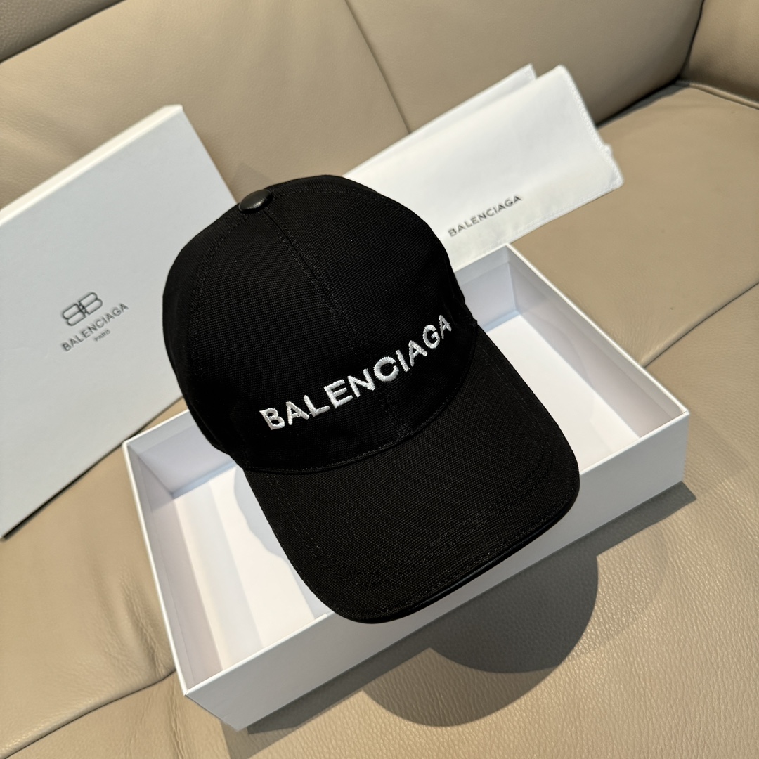 Balenciaga Baseball Cap