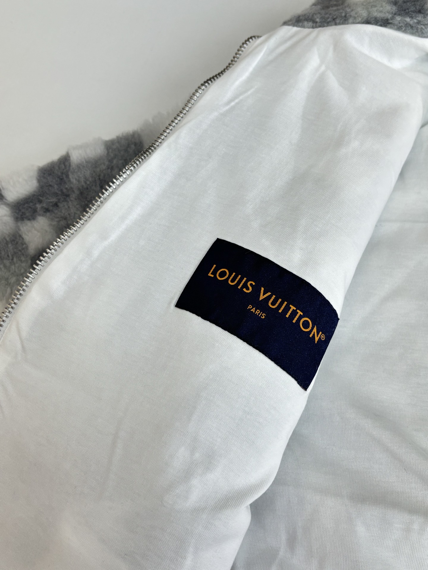 Louis Vuitton Unisex Jacket Size S-XL