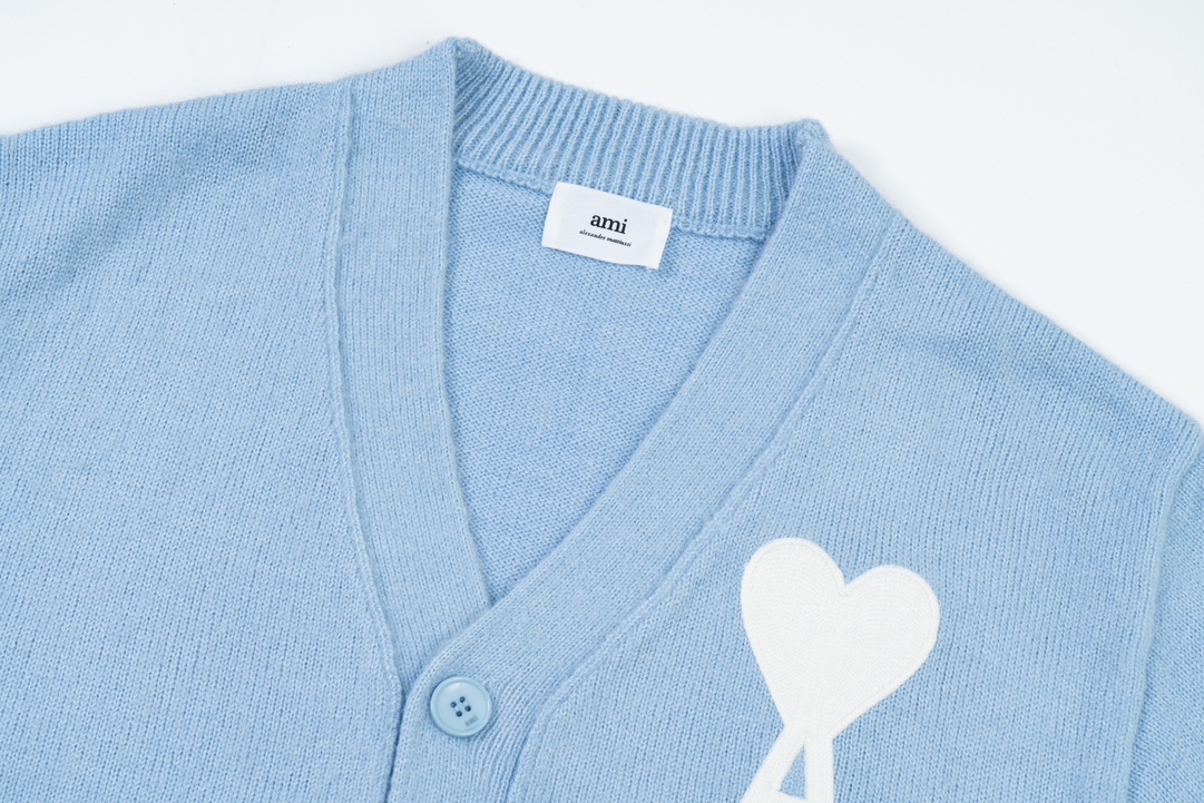 Ami Unisex Sweatshirt Size S-XL