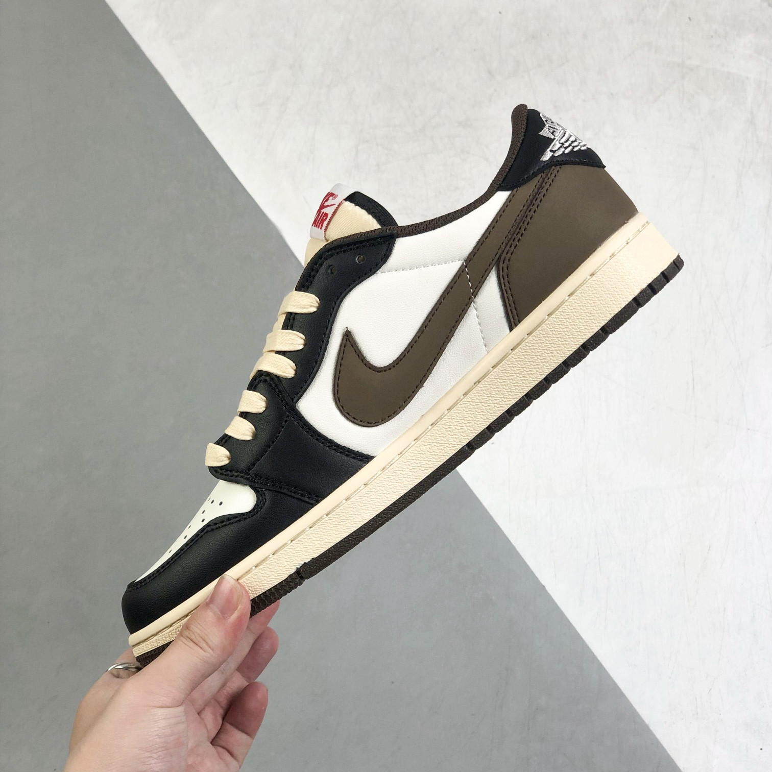 Nike Air Jordan 1 Low Top Sneakers Shoes Gr. 36-46