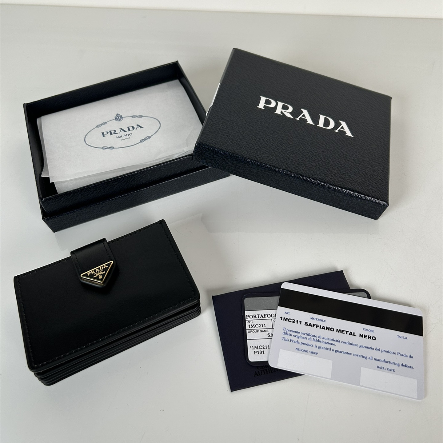 Prada Card Holder Size 10*6cm