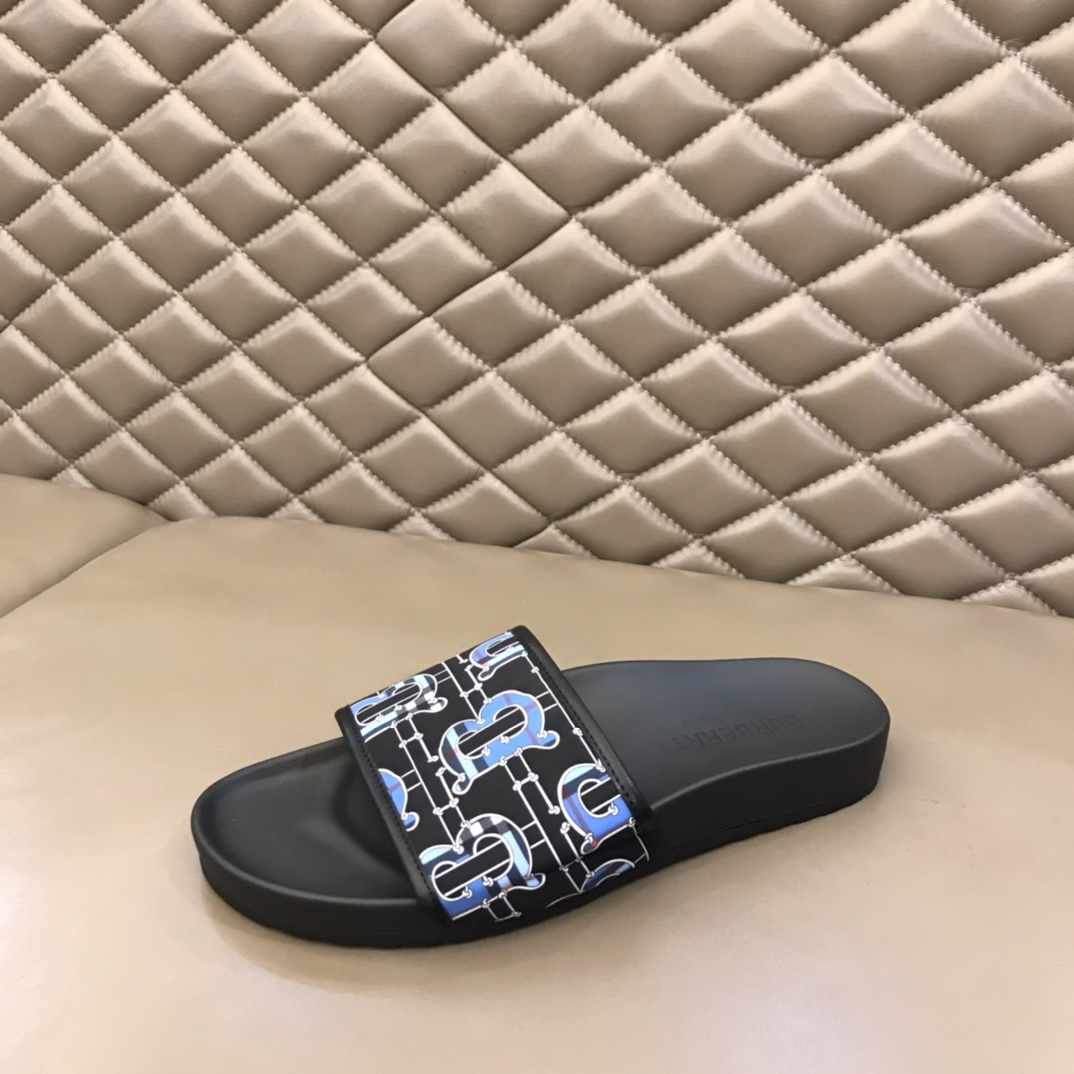 Burberry Mens Sandals Gr. 40-45