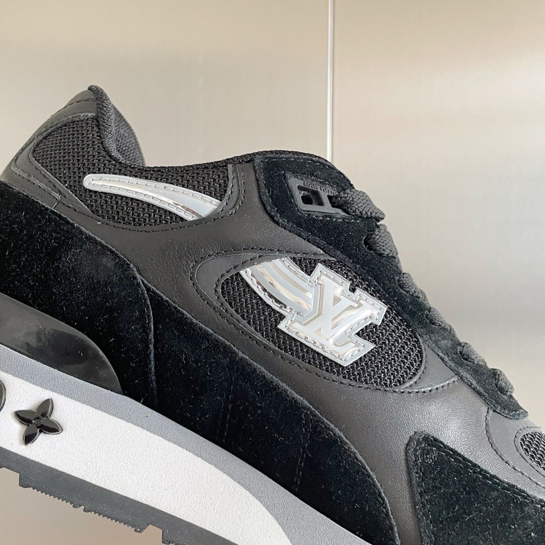 Louis Vuitton Run Away Sneaker Size 40-45