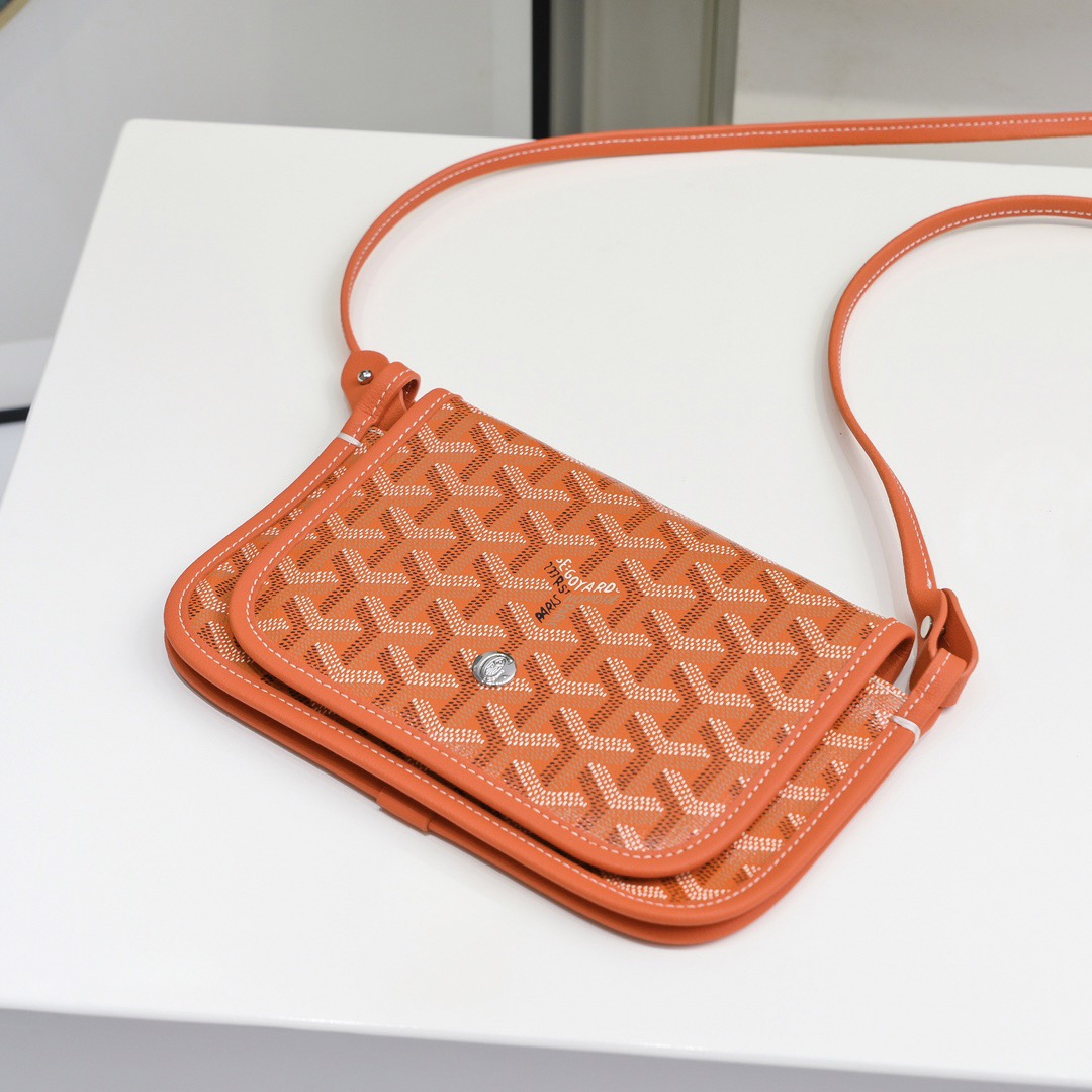 Goyard Shoulder Bags Size 20.5*14*2cm