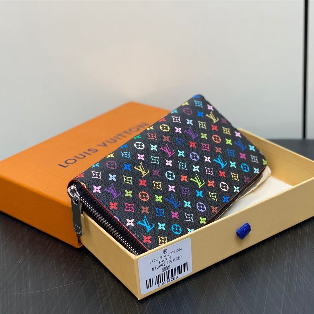 Louis Vuitton Women Wallet M13992 19.5*10.5*2.5cm
