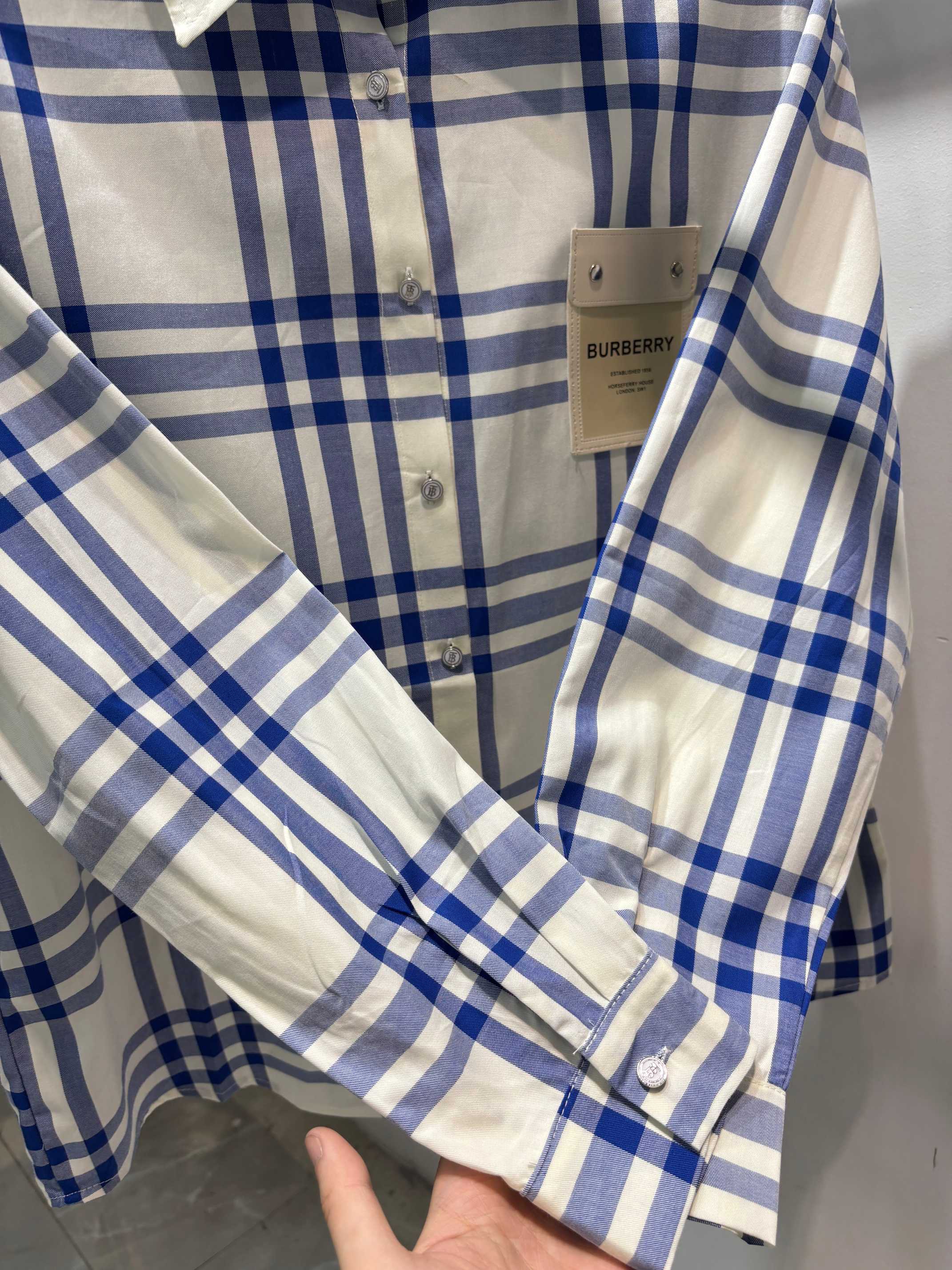 Burberry Unisex Shirt Size S-XL