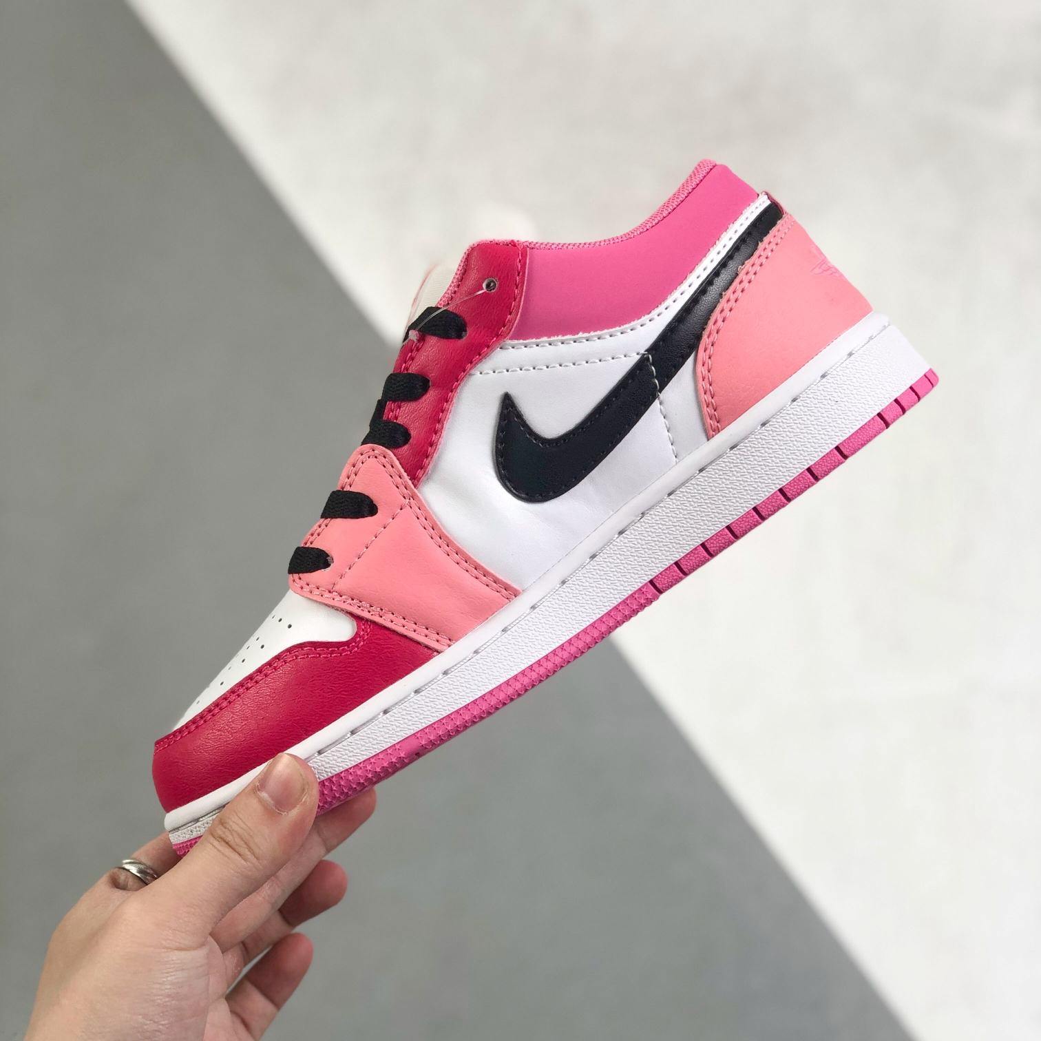 Nike Air Jordan 1 Low Top Sneakers Shoes Gr. 36-39