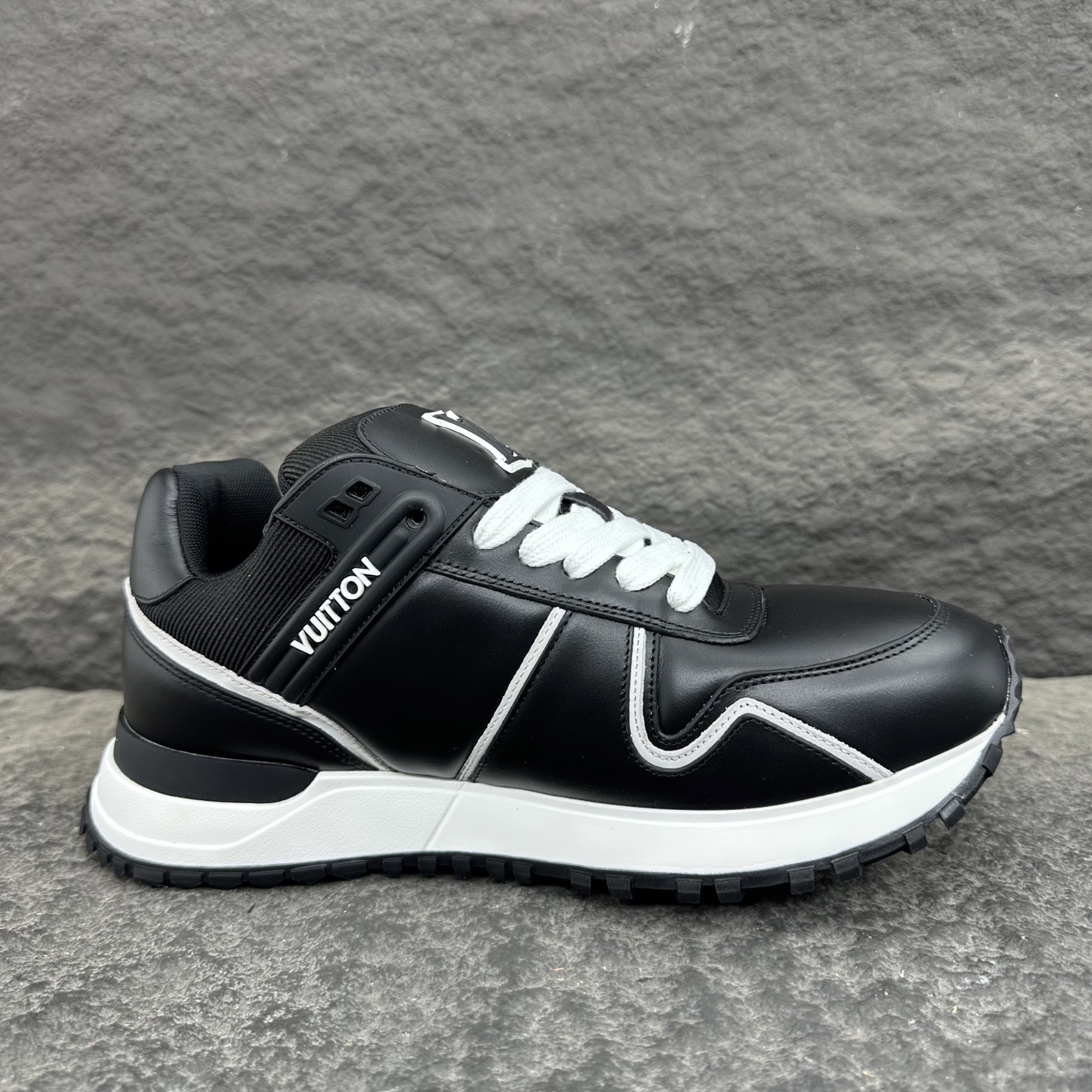 Louis Vuitton Run Away Maxi Sneaker Size 36-46