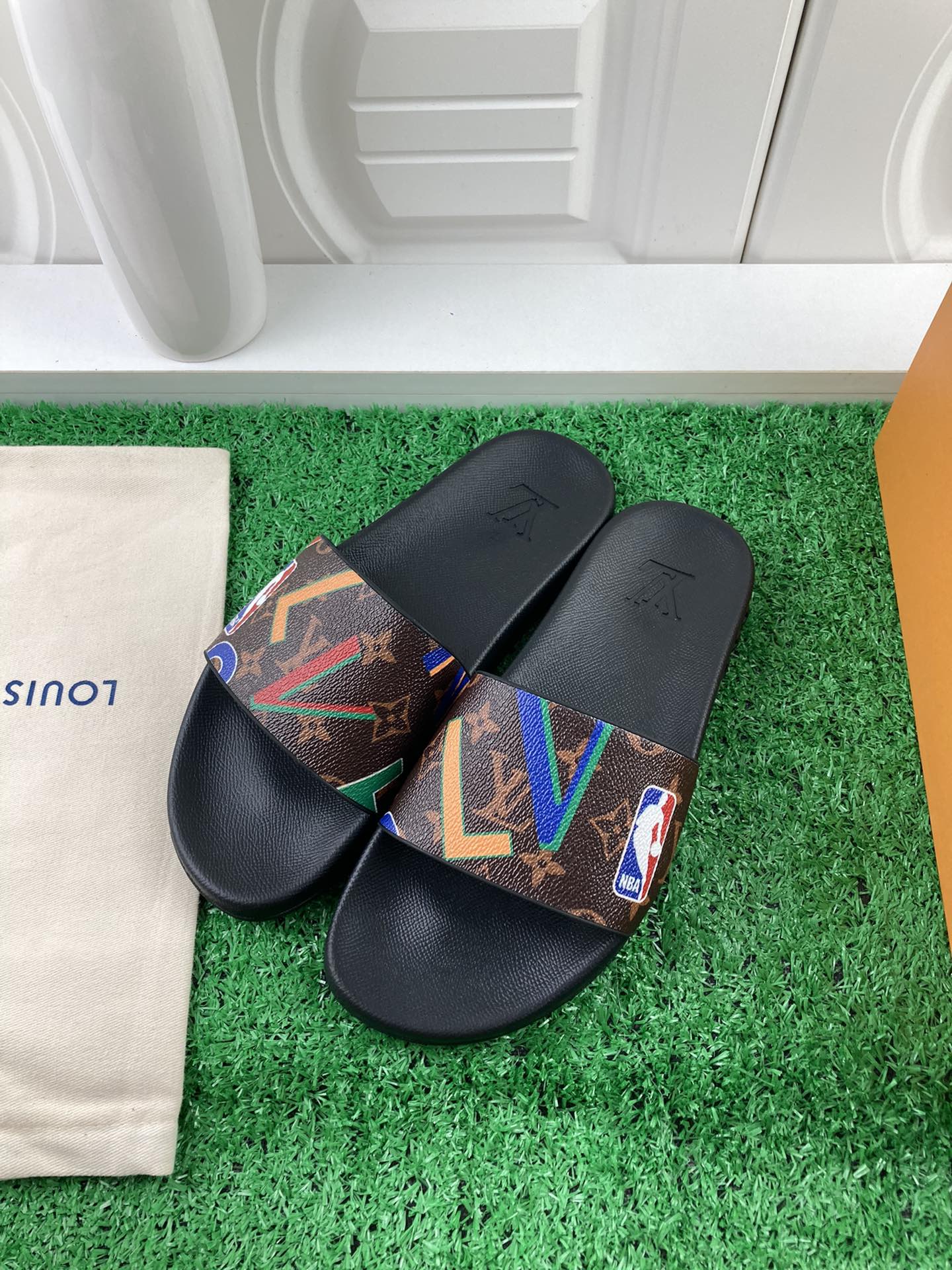Louis Vuitton 2024ss Candy Series Slippers Size 36-45